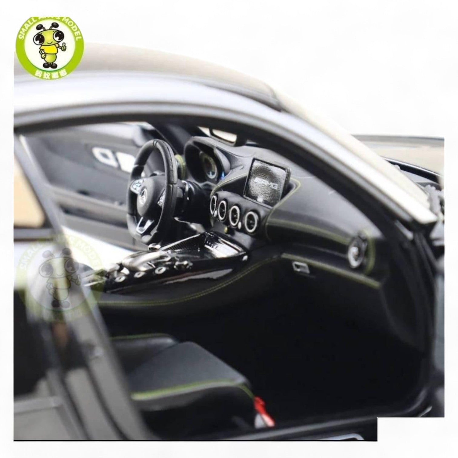 Mercedes-Benz AMG GTR 1:24 diecast scale model car collectible
