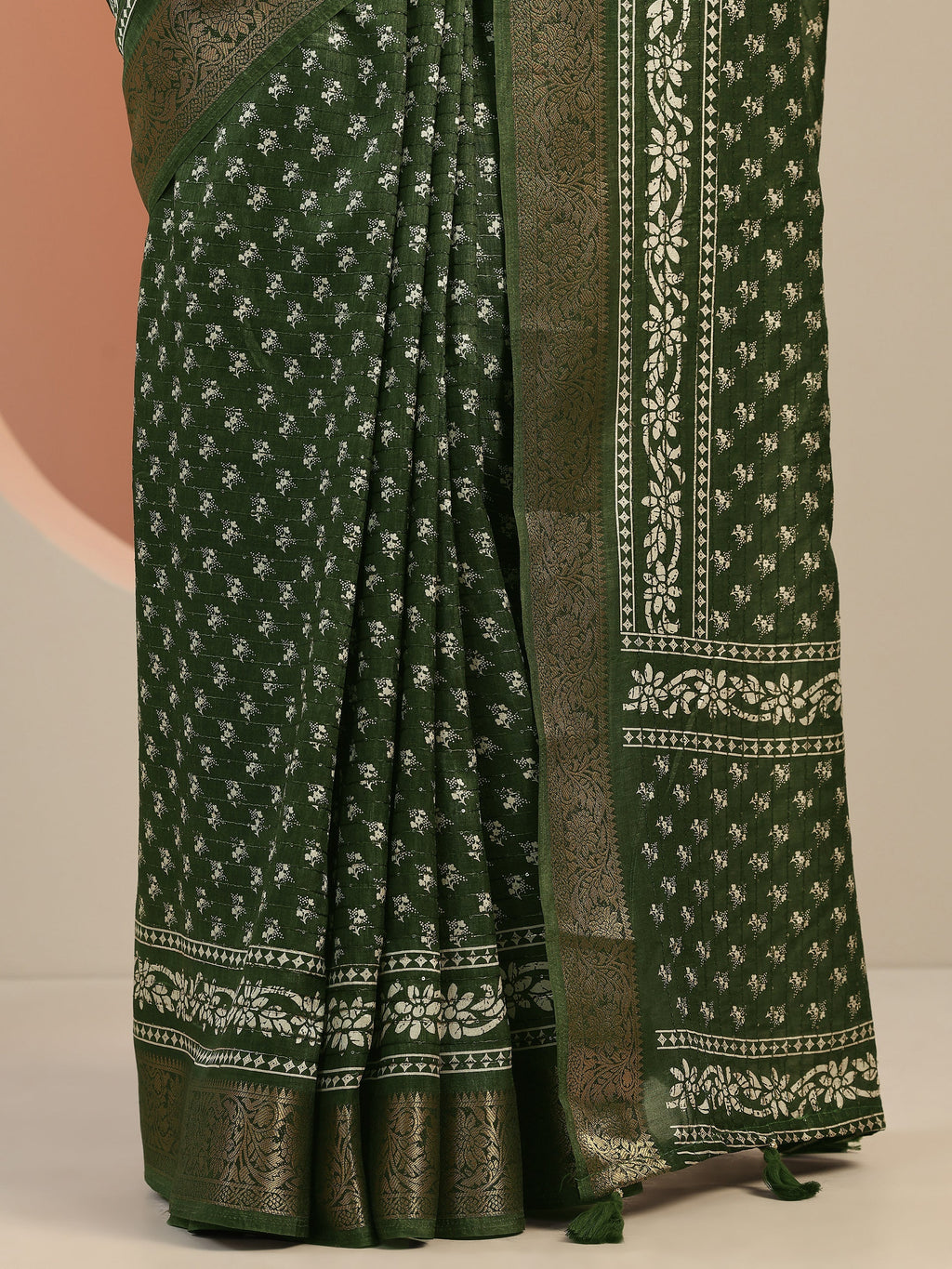 Green Printed Silk Blend Saree With Unstitched Blouse Piece