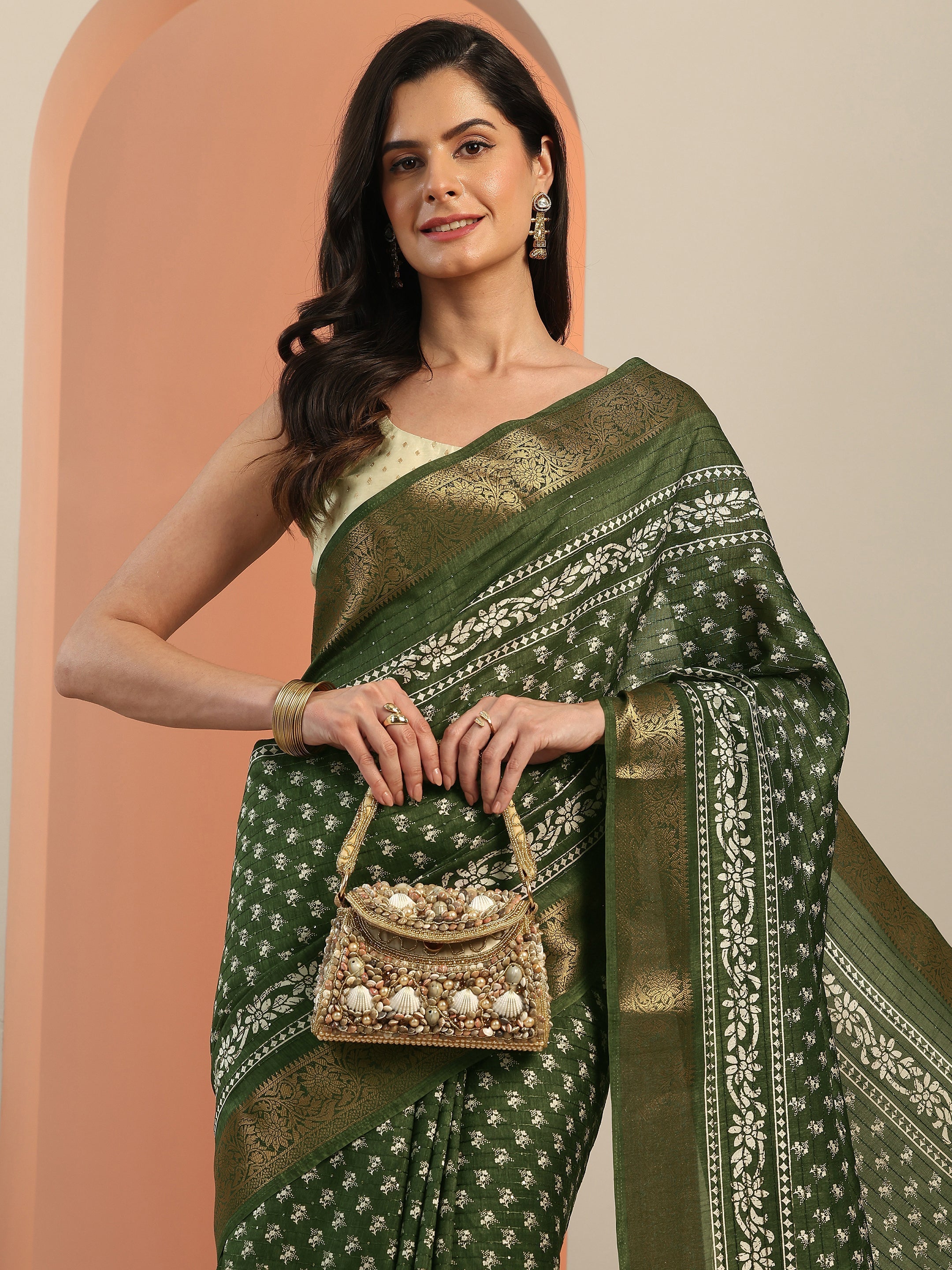 Green Printed Silk Blend Saree With Unstitched Blouse Piece