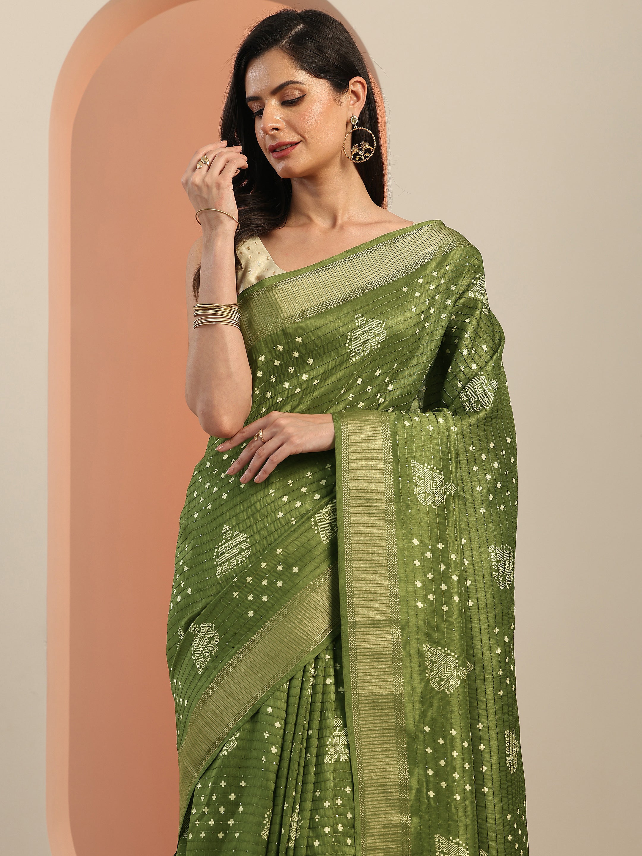 Green Printed Silk Blend Saree With Unstitched Blouse Piece