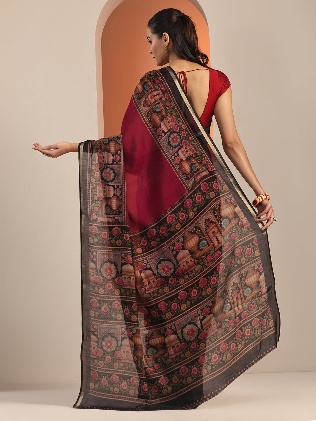Maroon Solid Cotton Blend Saree With Unstitched Blouse Piece