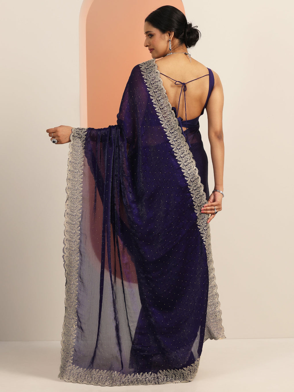 Navy blue Embellished Chiffon Saree With Unstitched Blouse Piece