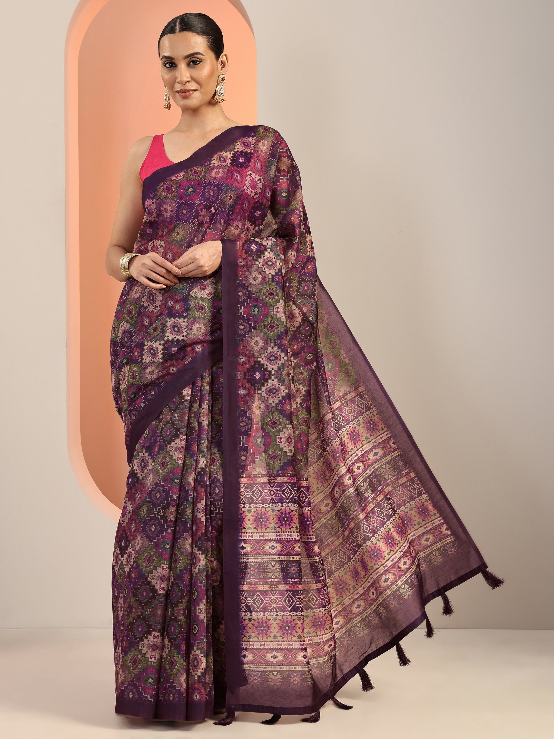 Multi Printed Silk Blend Saree With Unstitched Blouse Piece