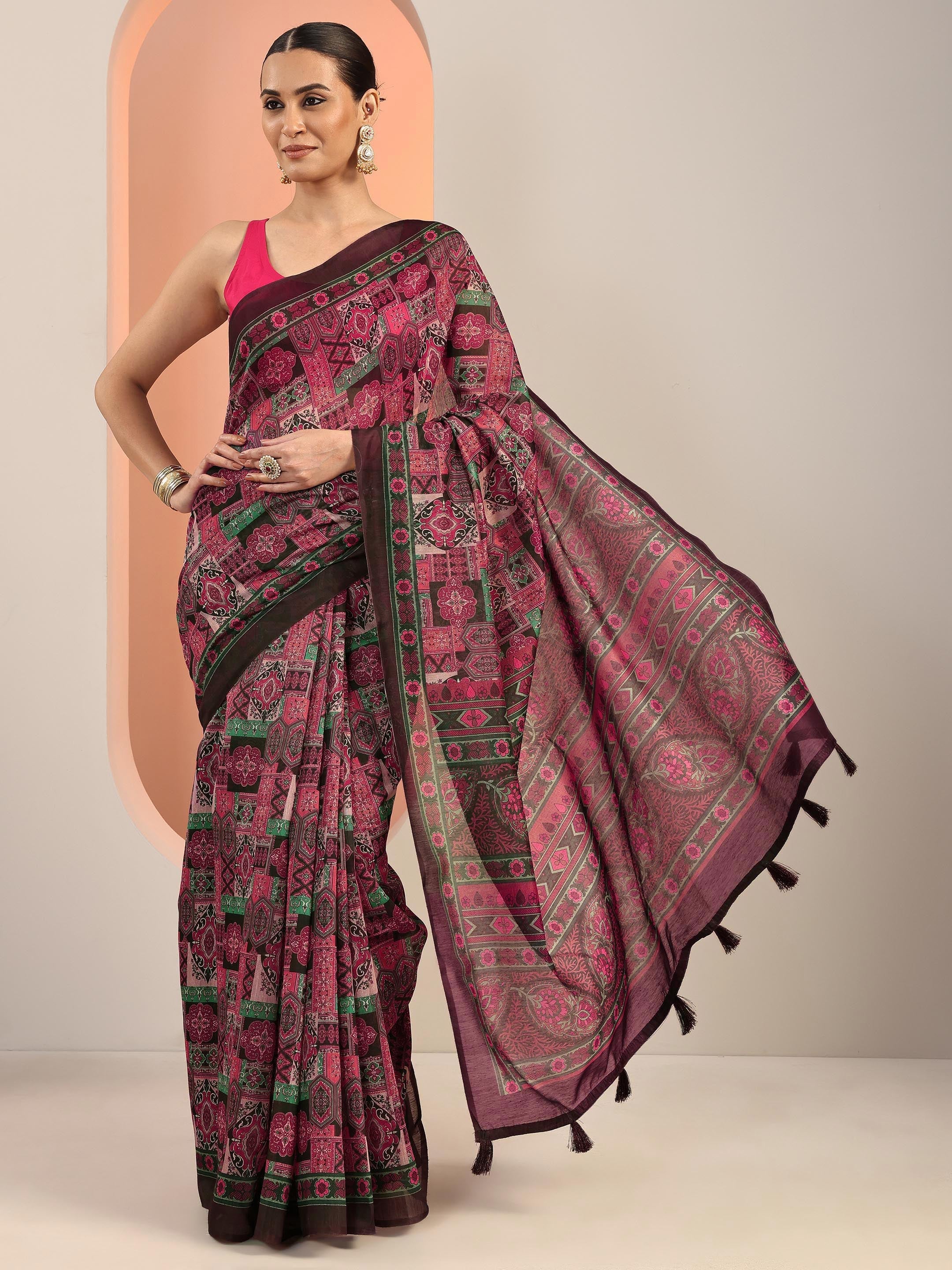 Multi Printed Silk Blend Saree With Unstitched Blouse Piece