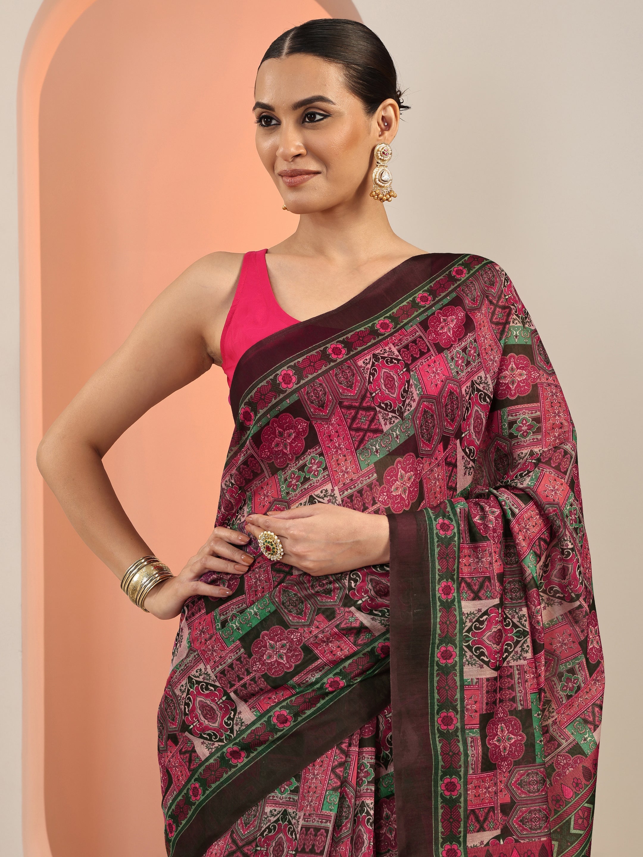 Multi Printed Silk Blend Saree With Unstitched Blouse Piece