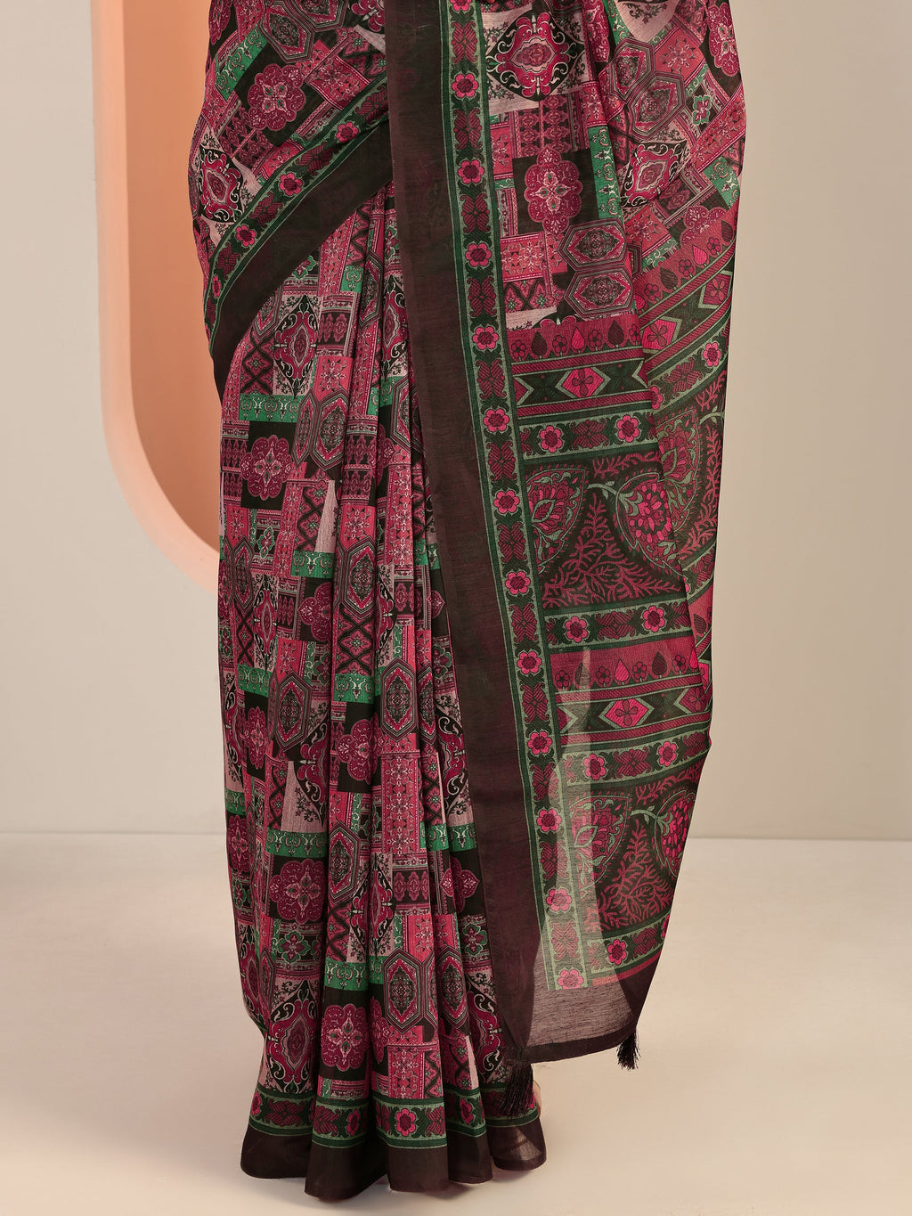 Multi Printed Silk Blend Saree With Unstitched Blouse Piece