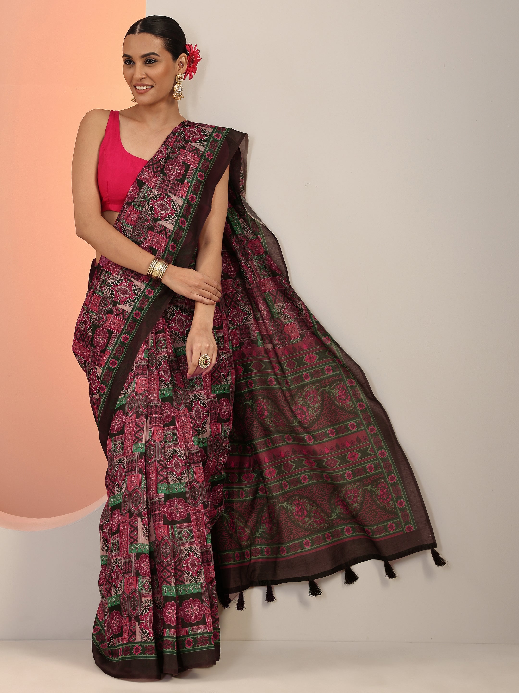 Multi Printed Silk Blend Saree With Unstitched Blouse Piece