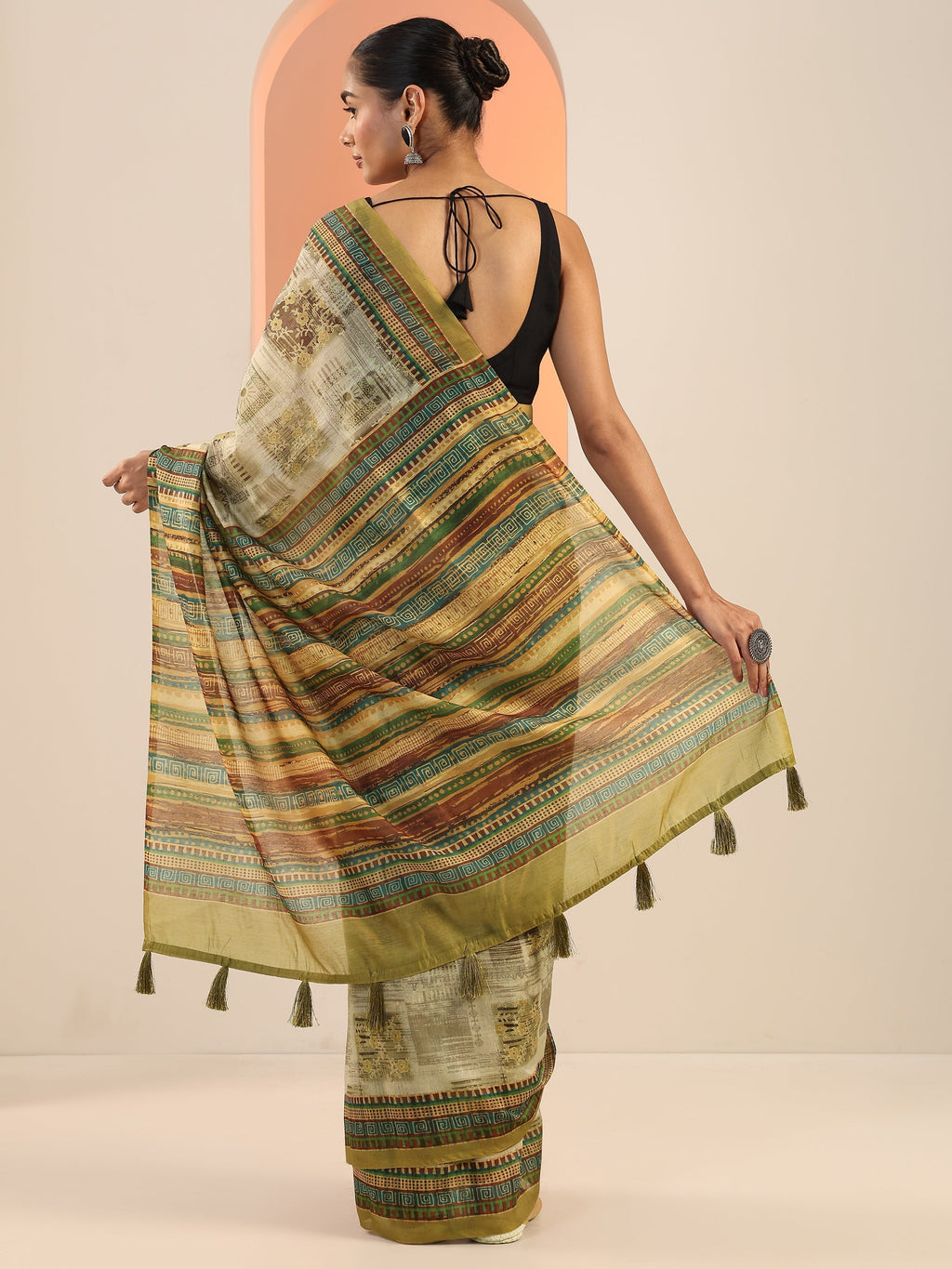 Olive Printed Silk Saree With Unstitched Blouse Piece