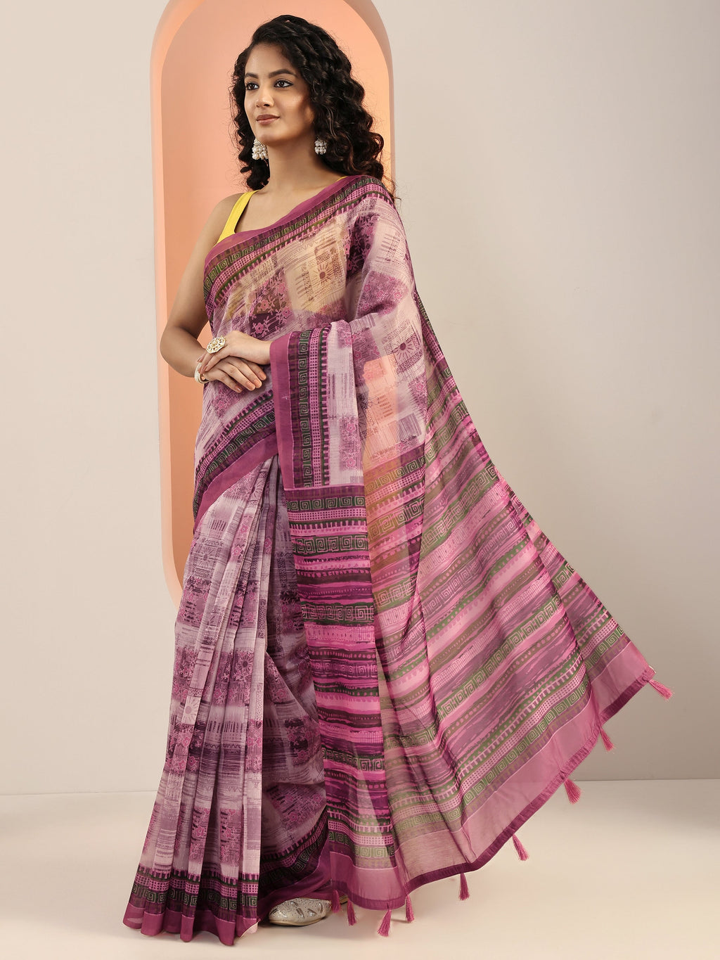 Mauve Printed Silk Blend Saree With Unstitched Blouse Piece