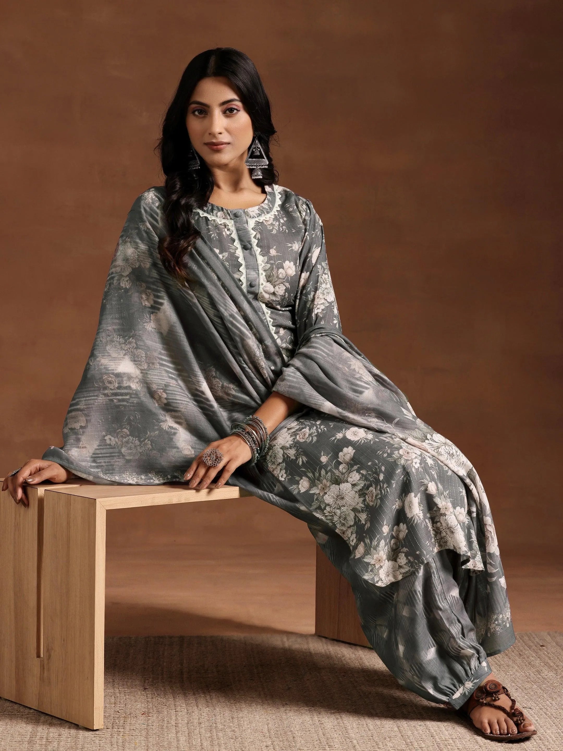 Grey Printed Cotton Straight Suit With Dupatta