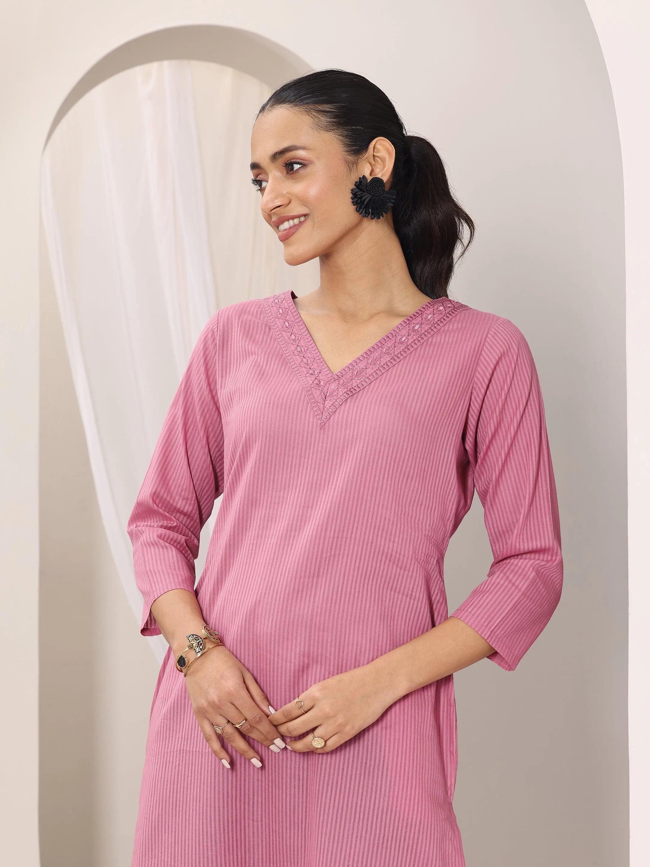 Pink Printed Cotton Straight Kurta