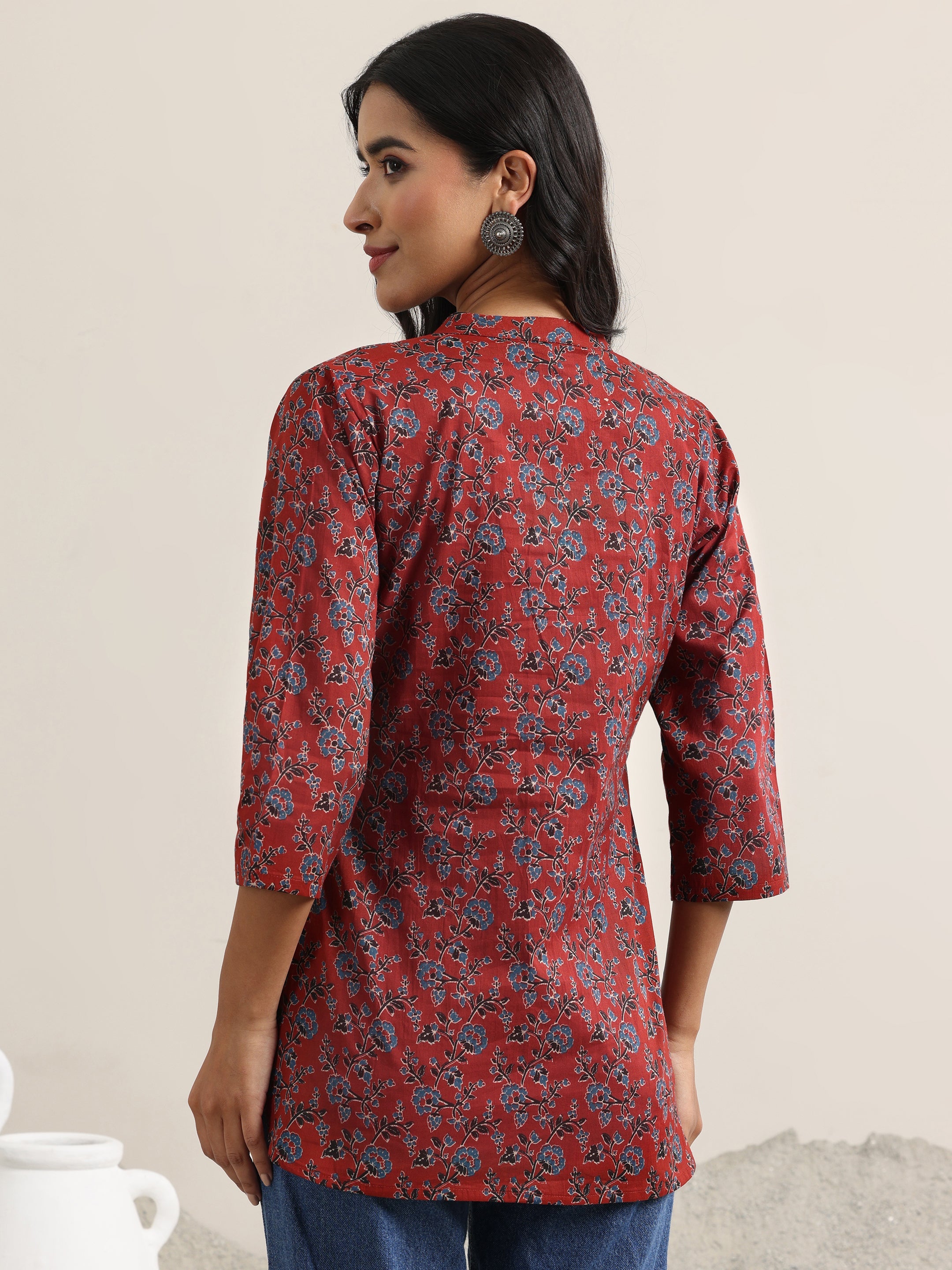 Maroon Printed Cotton Straight Short Kurti
