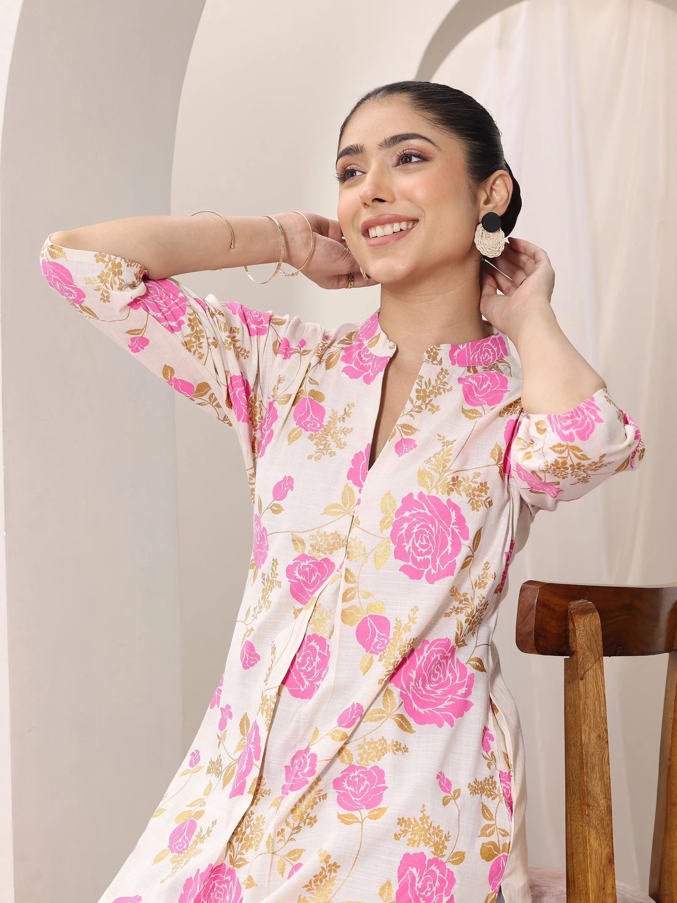 Pink Printed Cotton Blend Straight Kurta