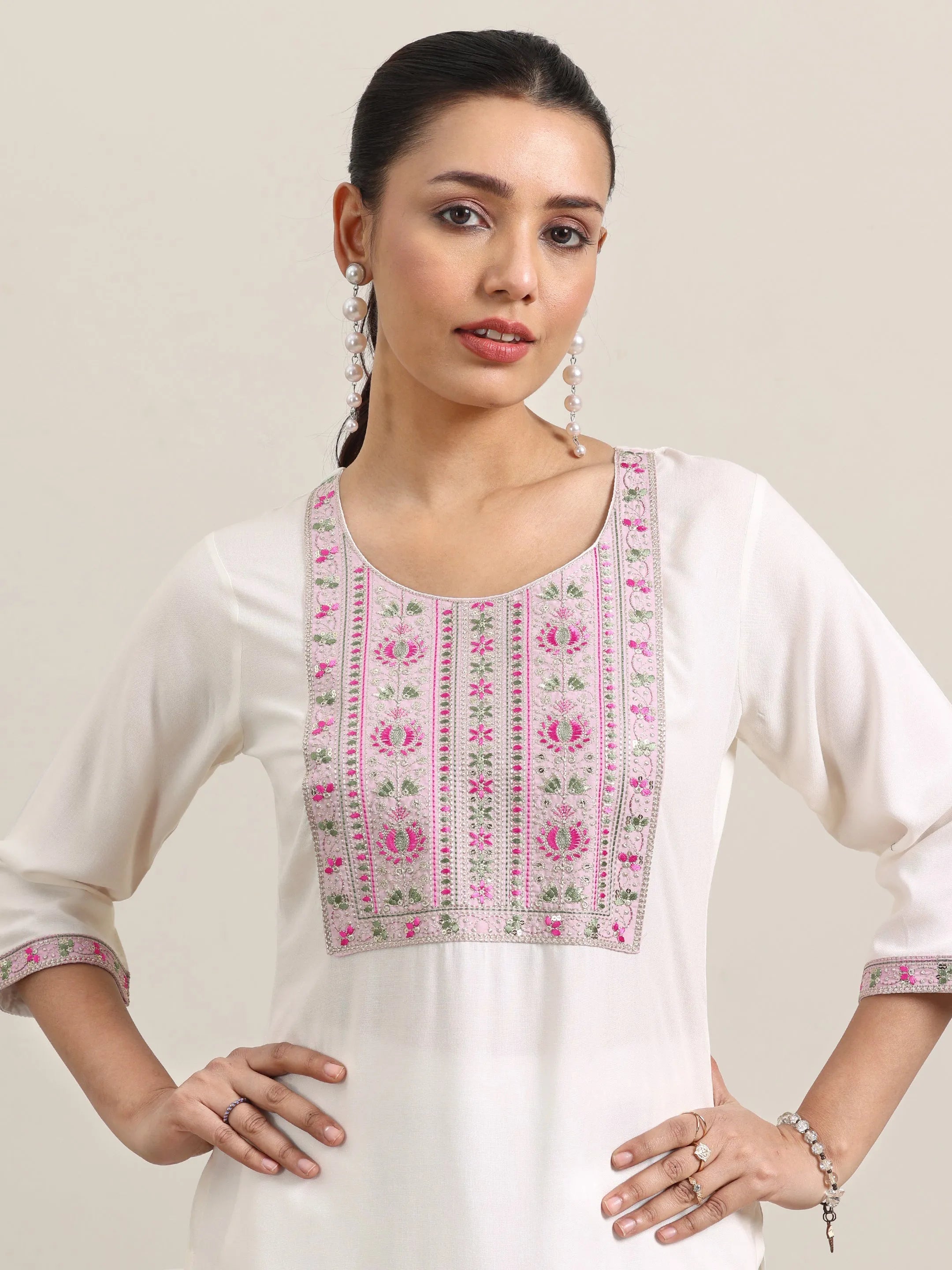 Off White Yoke Design Rayon Straight Kurta