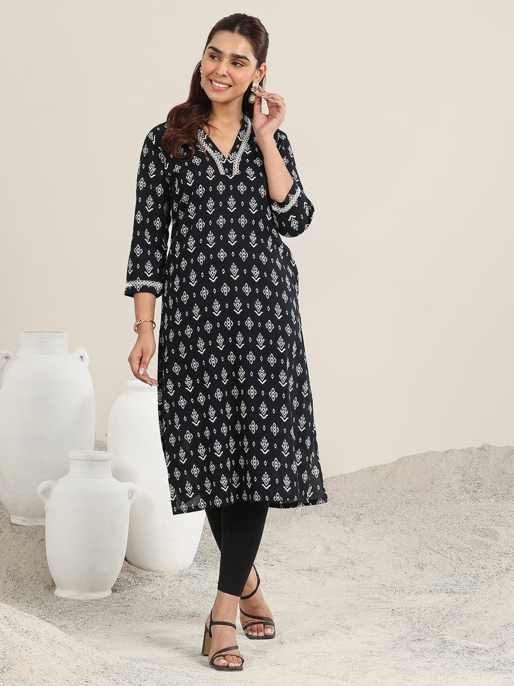 Black Printed Cotton Straight Kurta