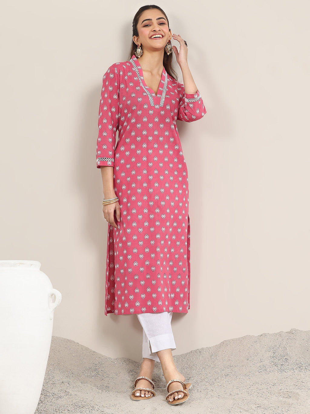 Pink Printed Cotton Straight Kurta