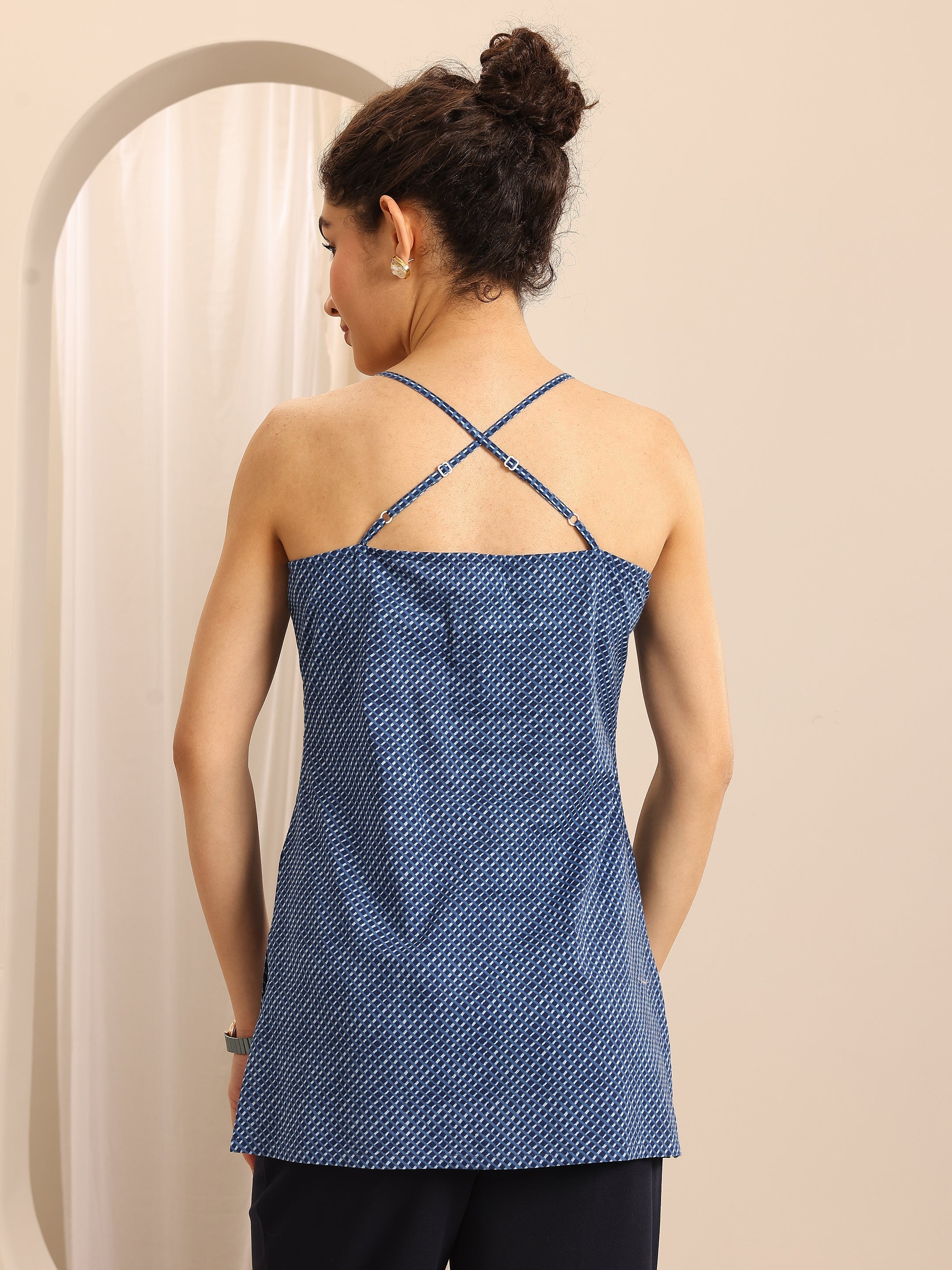 Blue Printed Cotton Blend Straight Short Kurti