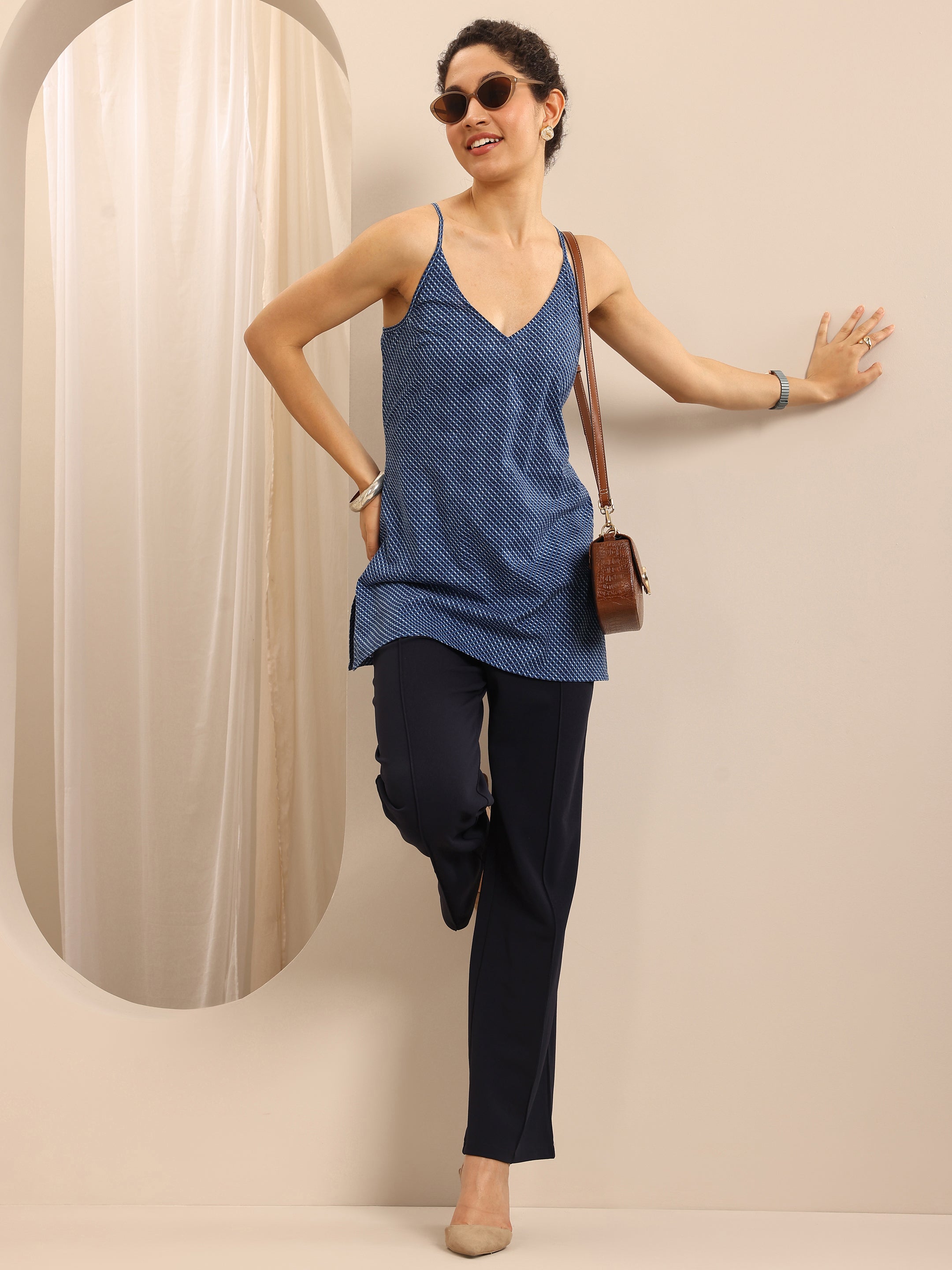 Blue Printed Cotton Blend Straight Short Kurti