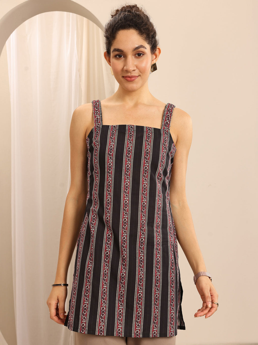 Black Printed Cotton Blend Straight Short Kurti