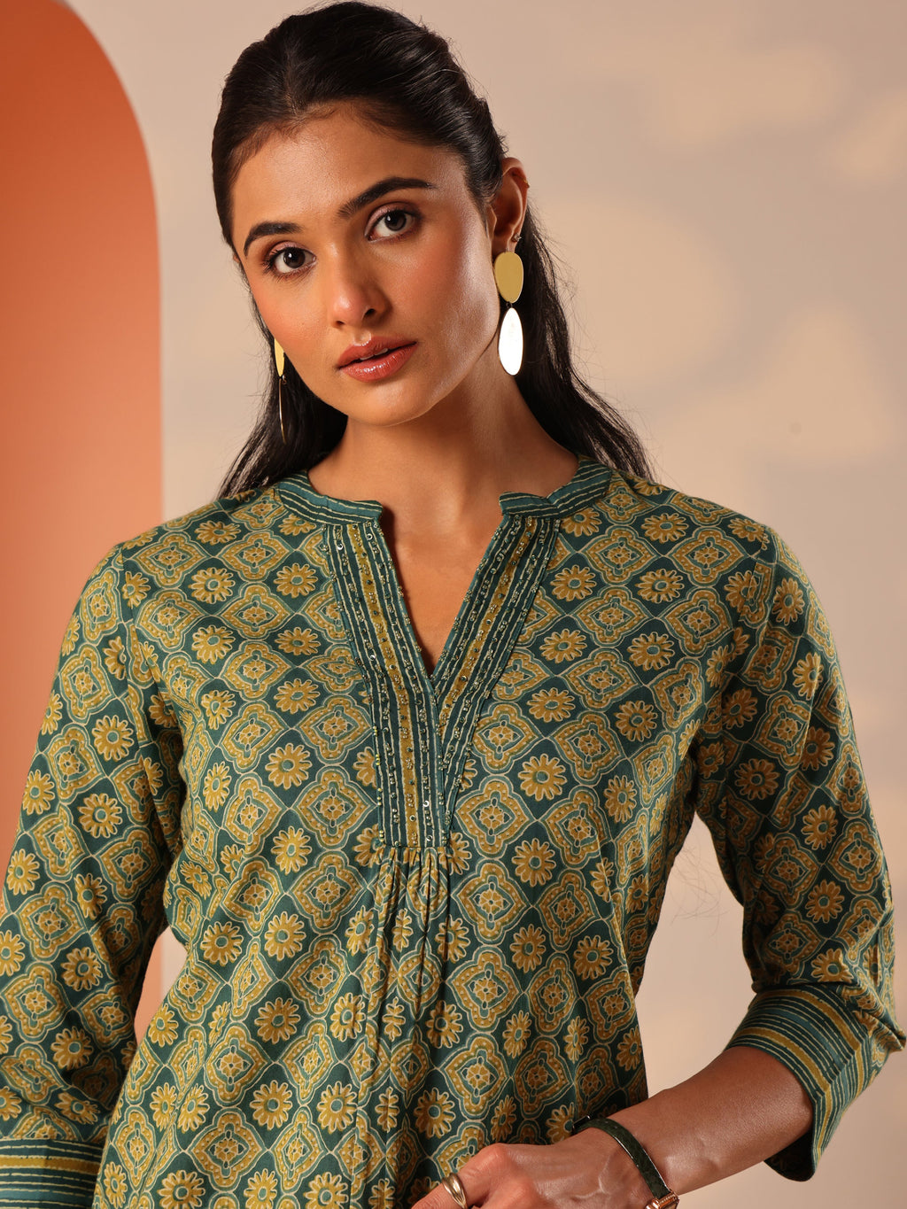 Green Printed Cotton Straight Shorti Kurti