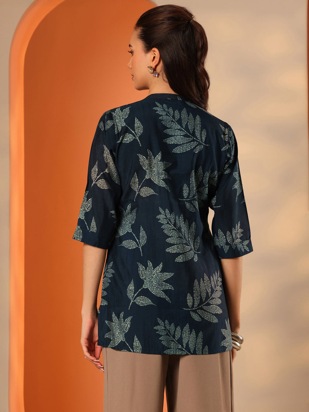 Blue Printed Silk Blend Straight Short Kurti