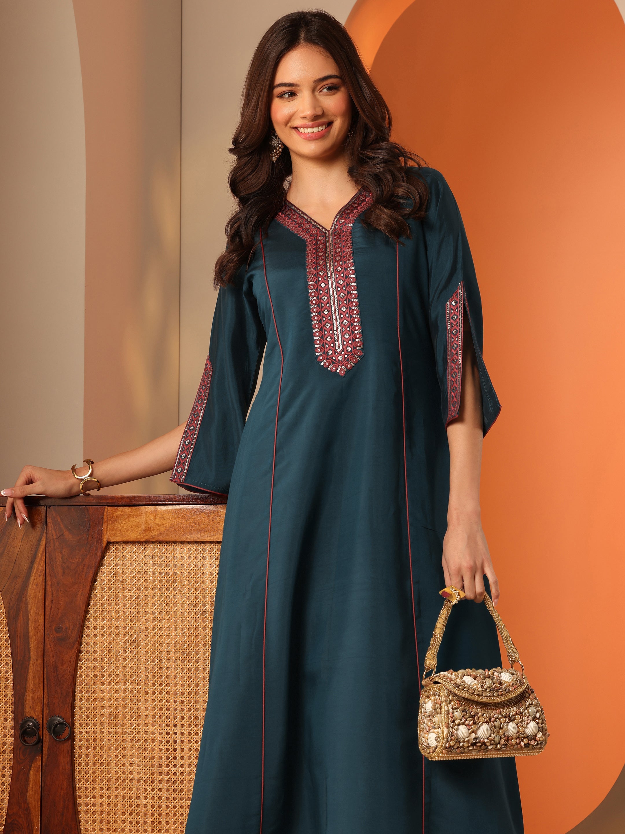Blue Embroidered Silk Blend Straight Kurta