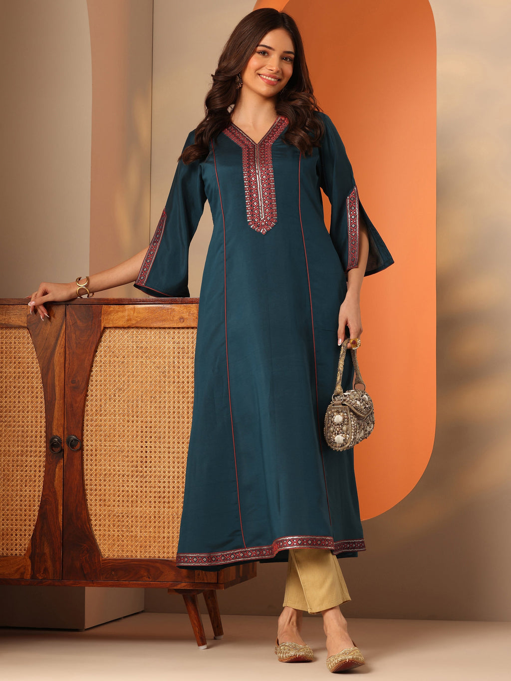 Blue Embroidered Silk Blend Straight Kurta