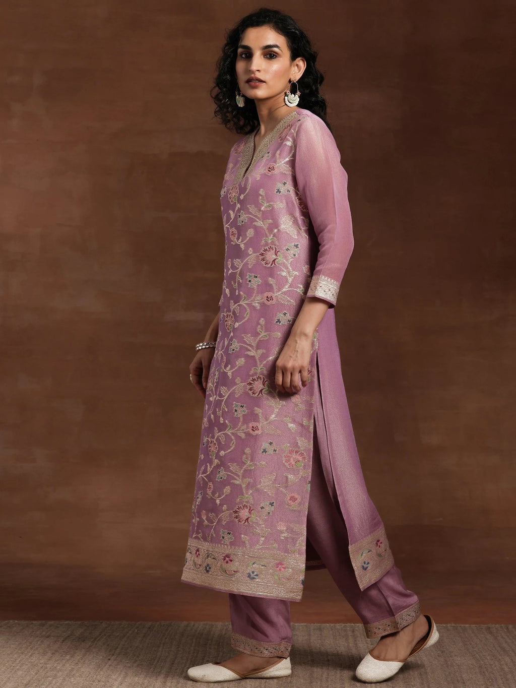 Mauve Woven Design Silk Blend Straight Kurta With Trousers & Dupatta