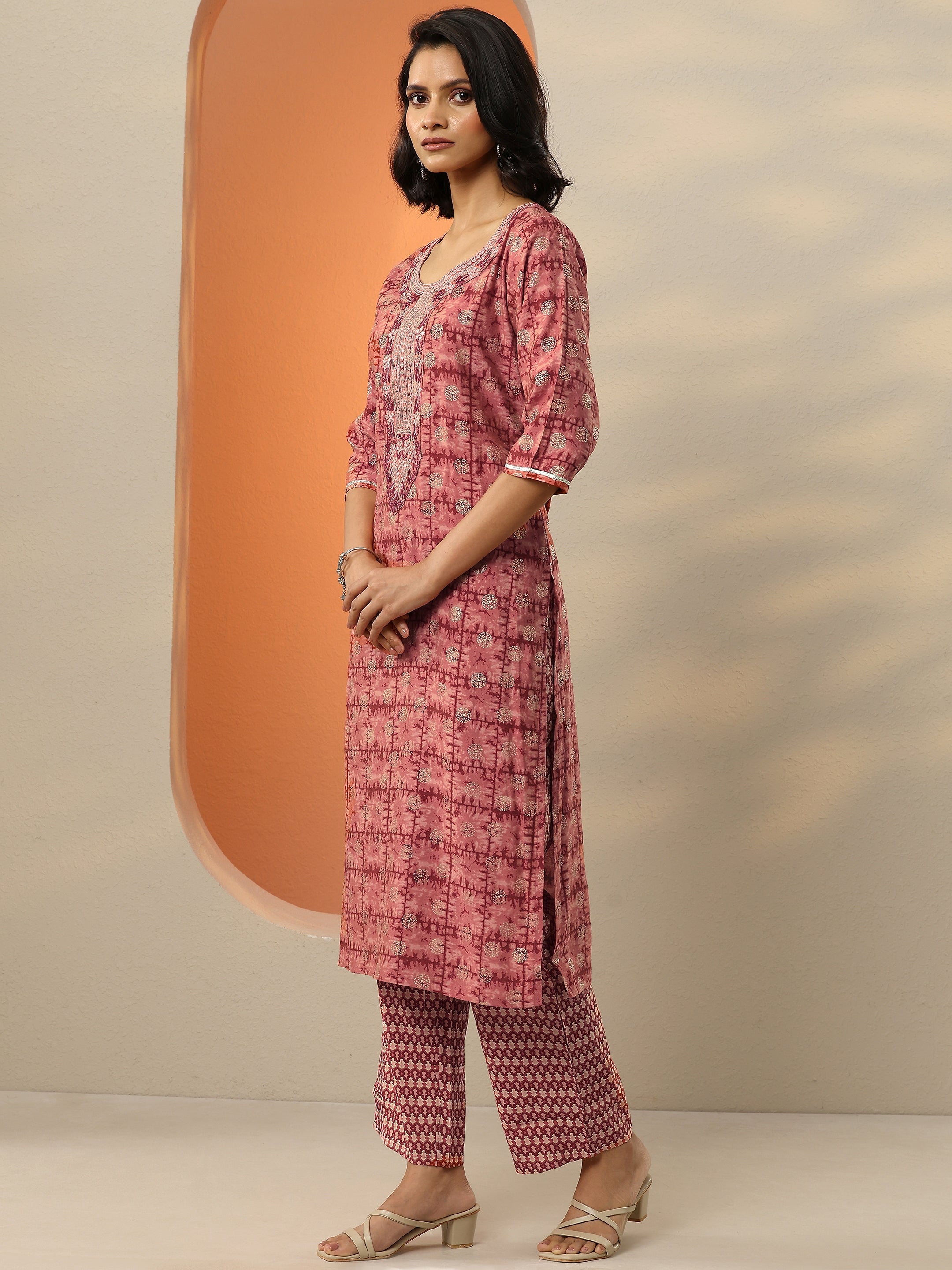 Maroon Printed Silk Blend Straight Suit With Dupatta