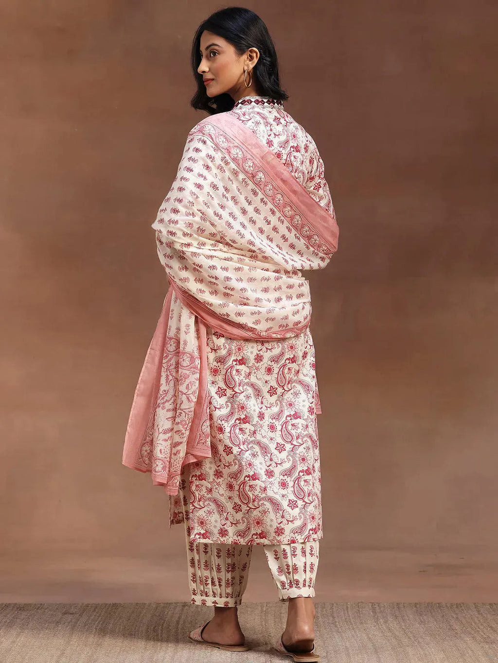 Pink Printed Cotton Straight Suit With Dupatta