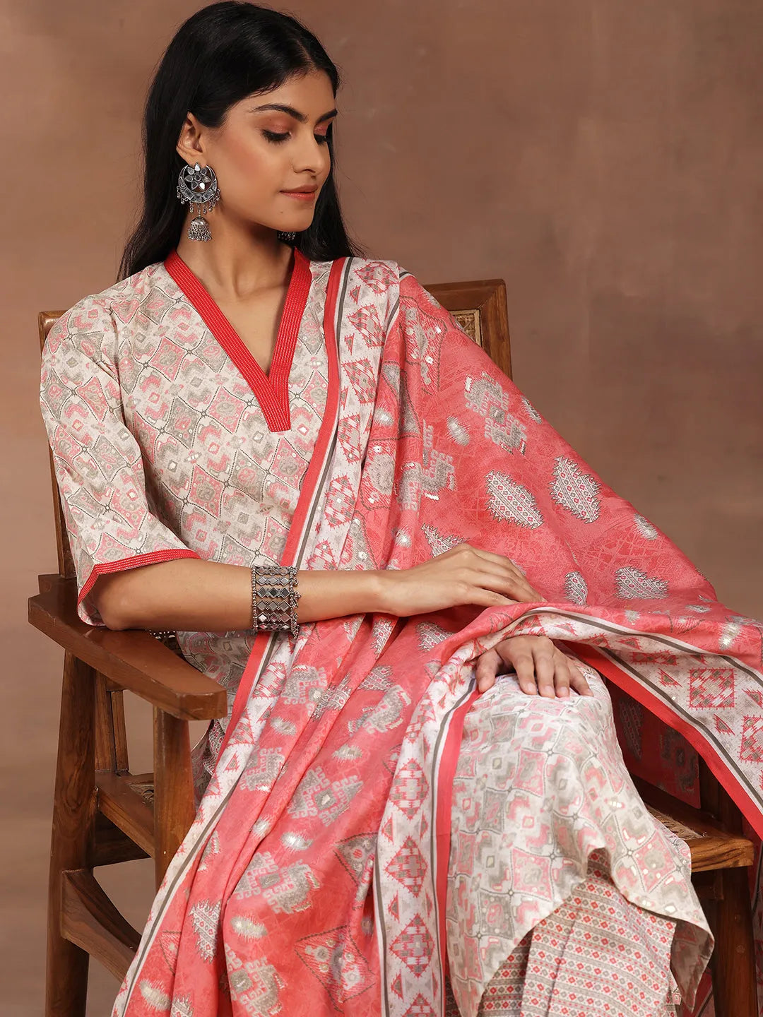 Pink Printed Silk Blend Straight Suit With Dupatta