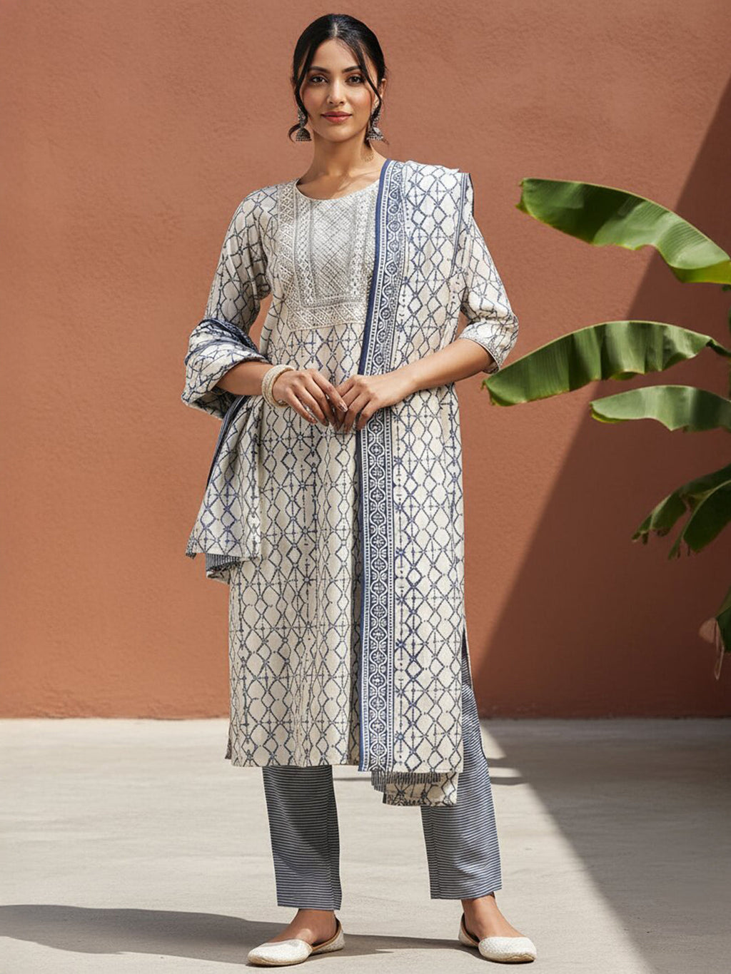 Off White Printed Silk Blend Straight Suit With Dupatta