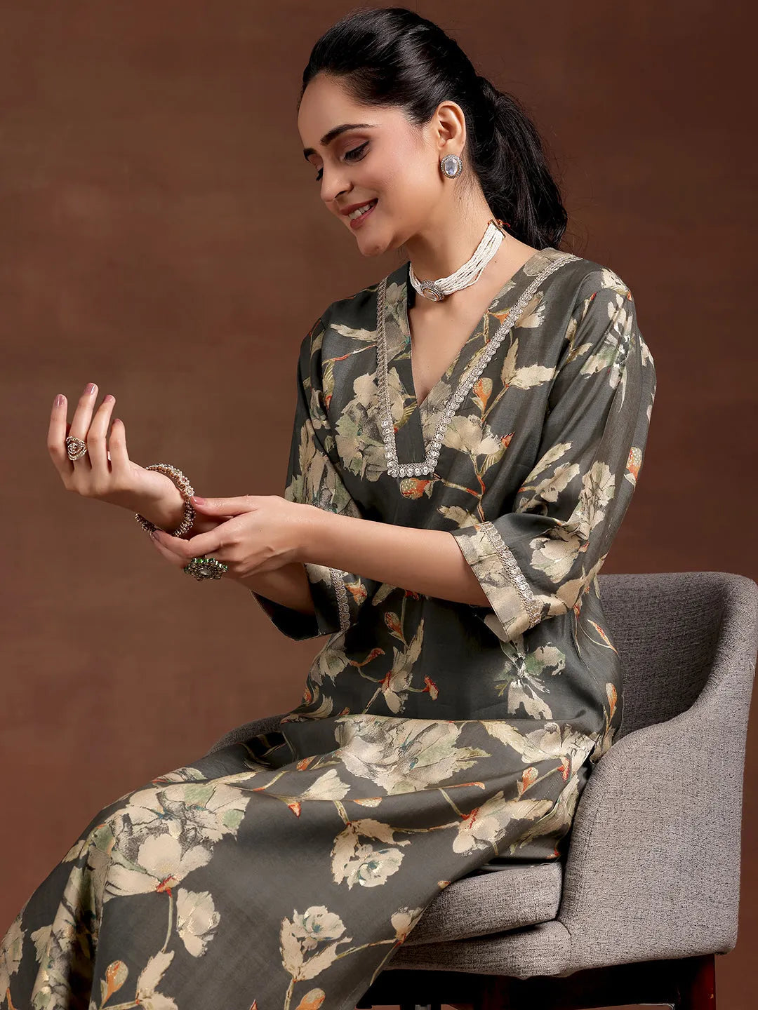 Grey Printed Silk Blend Straight Kurta Set