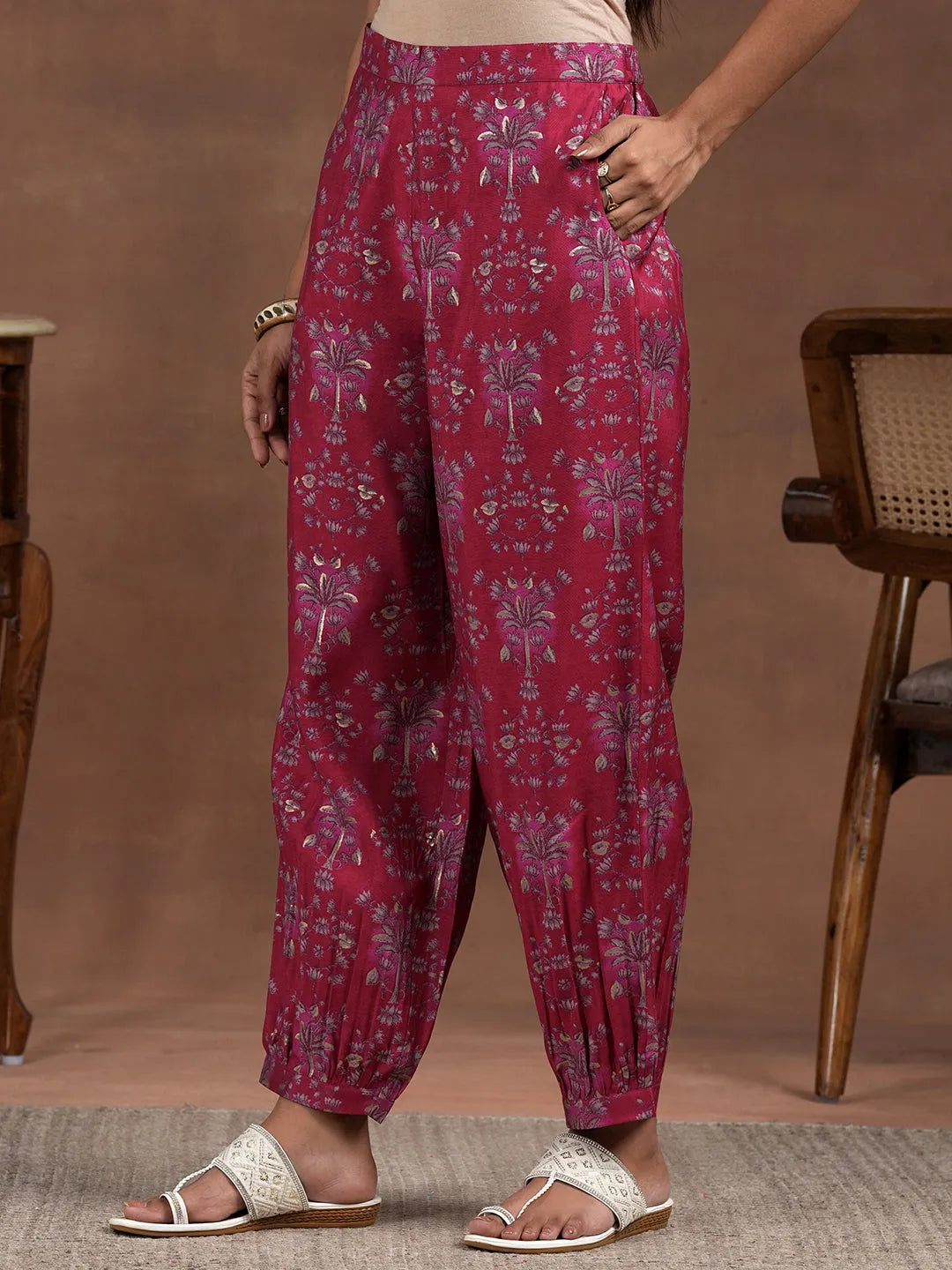 Pink Printed Silk Blend Straight Suit With Dupatta