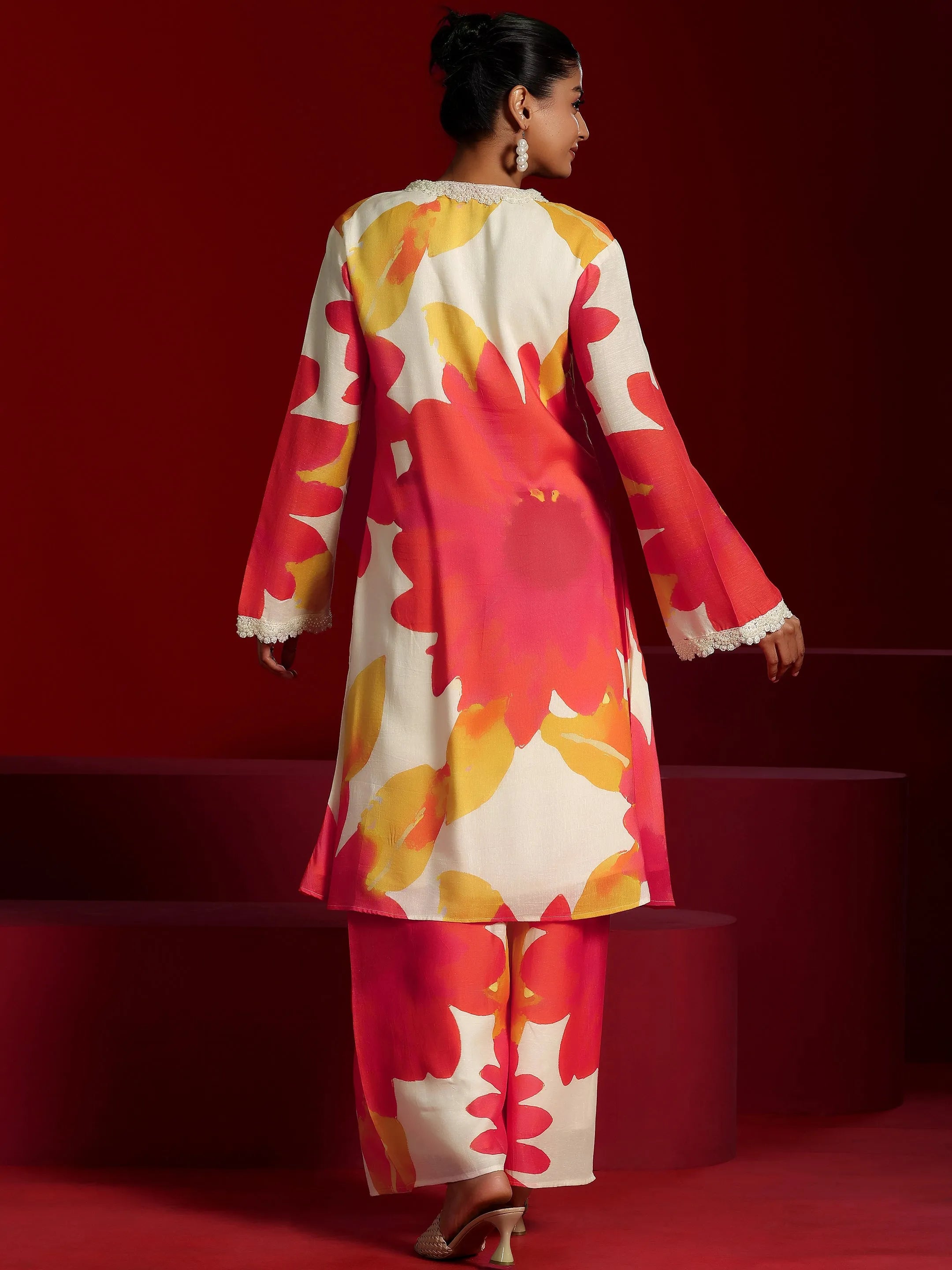 Libas Art Off White Printed Cotton Blend Co-Ords