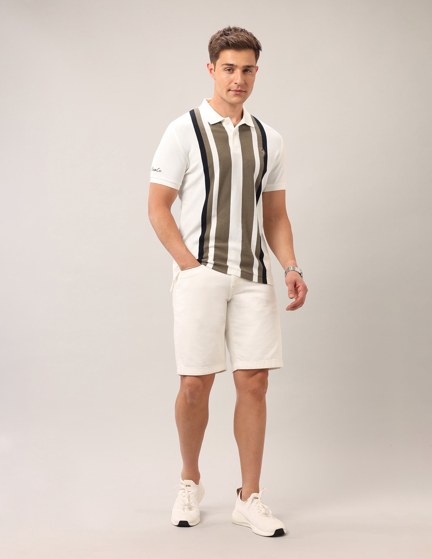 Muscle Fit Outdoor Polo Shirt