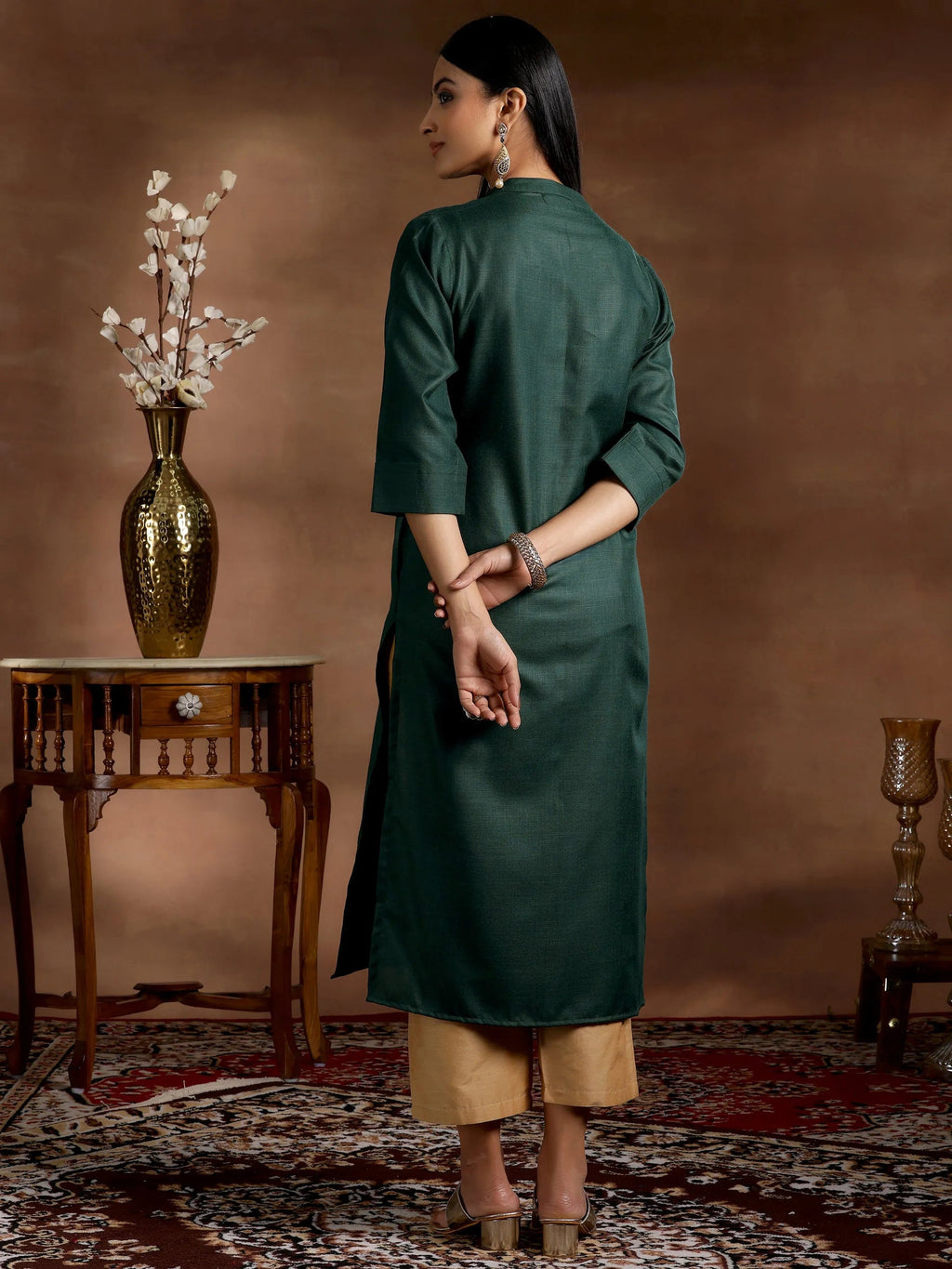 Green Solid Cotton Blend Straight Kurta