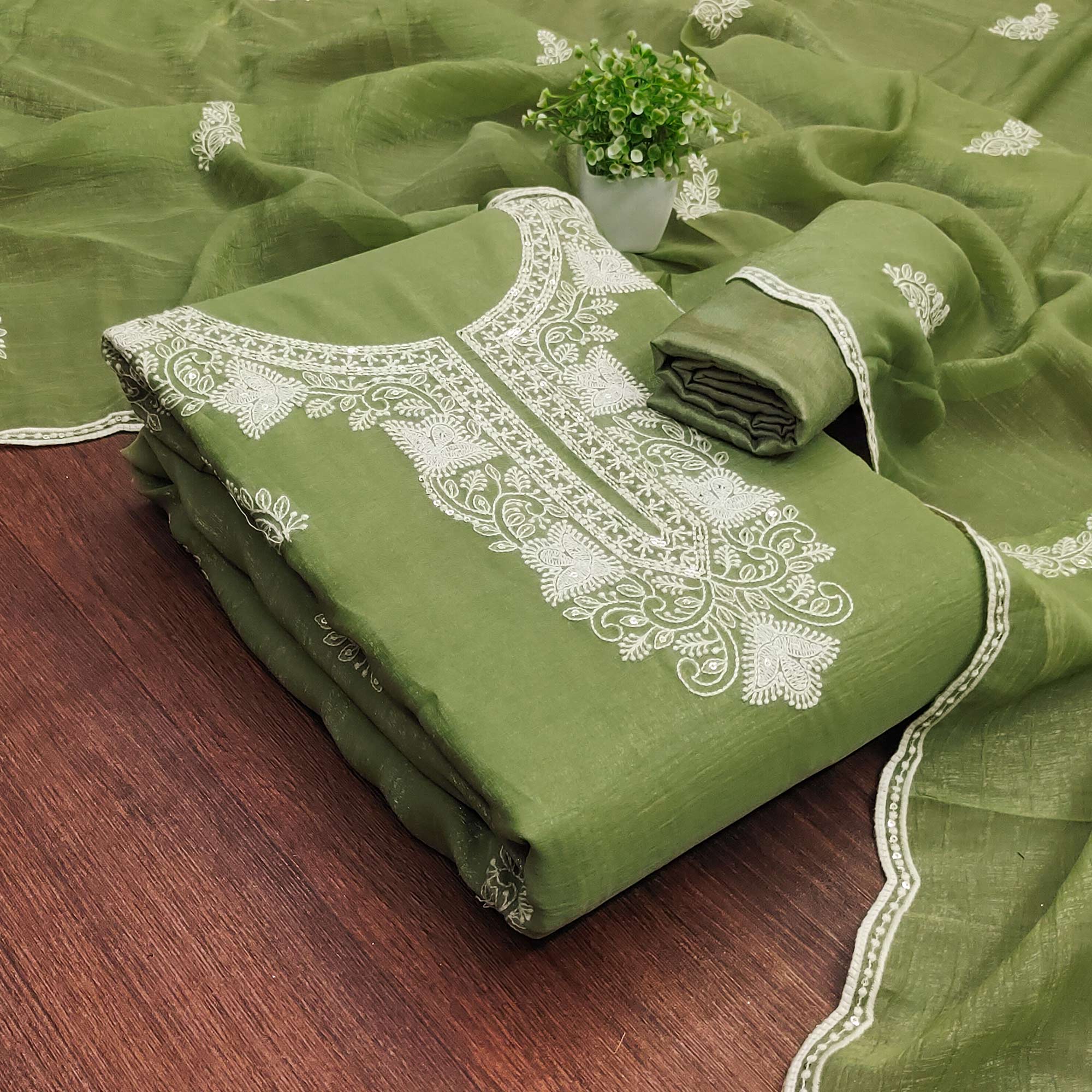 Green Georgette Crunchy Silk Dress Material with Elegant Floral Thread Embroidery & Sequins Work