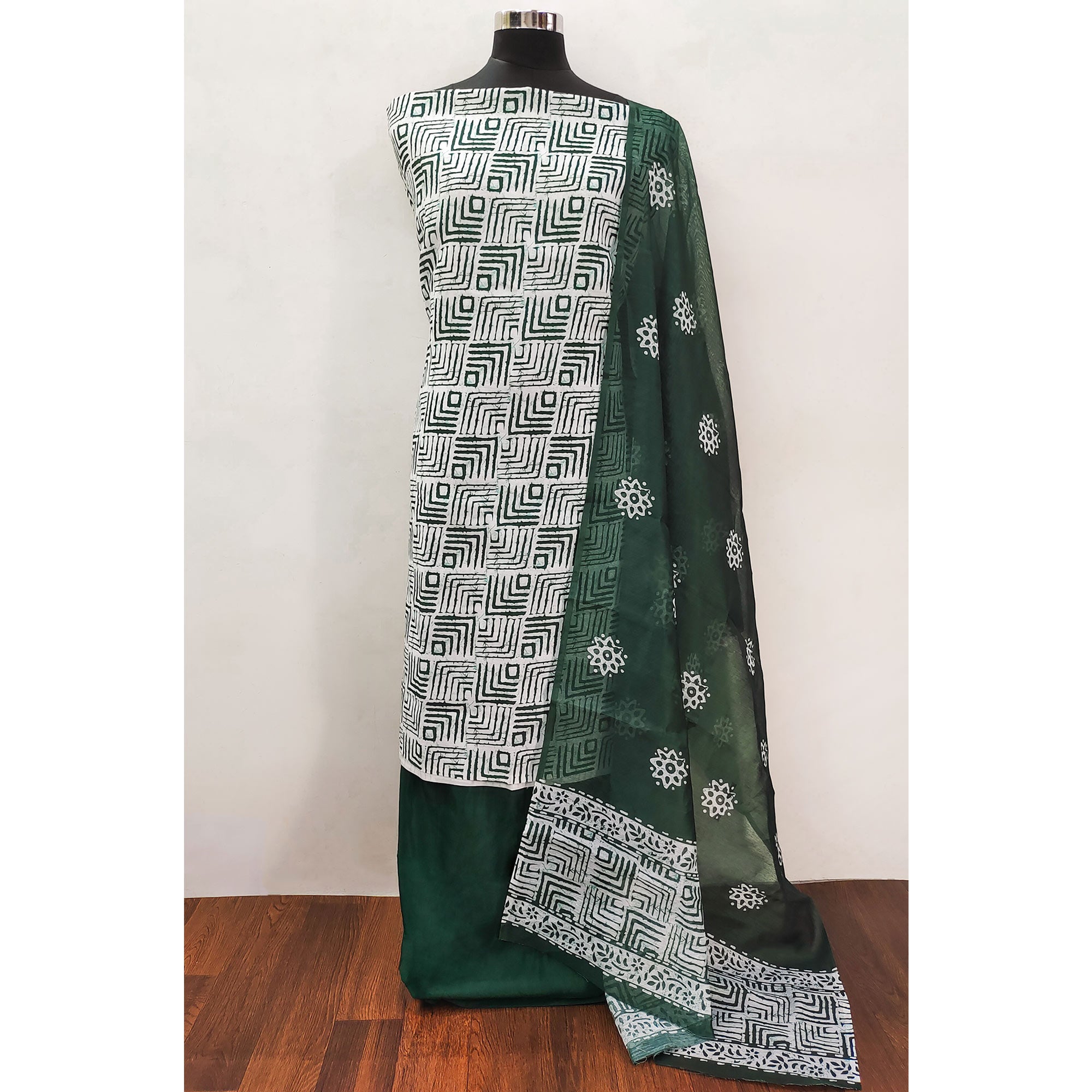 Green Geometric Printed Pure Cotton Dress Material