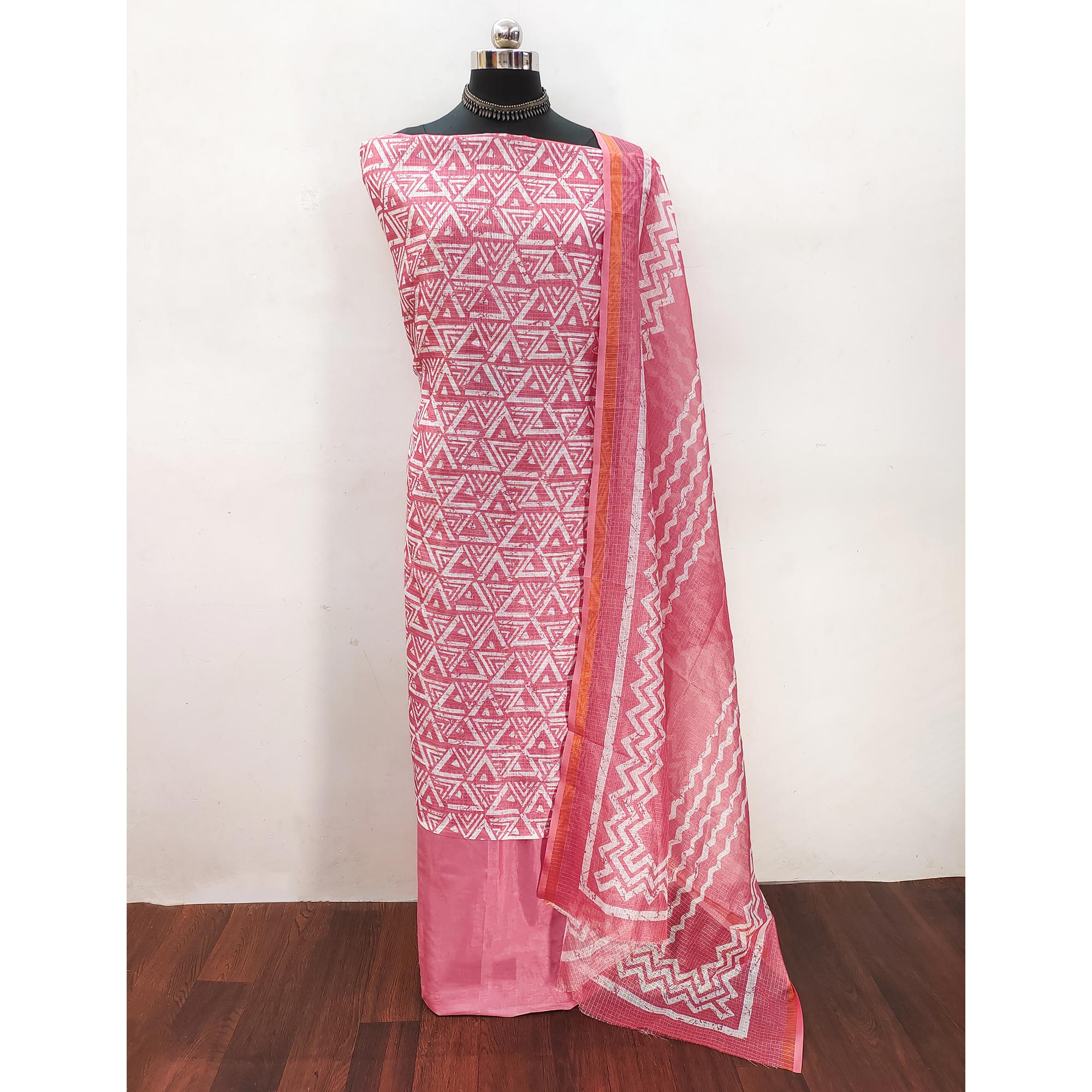 Gajari Pink Geometric Printed Kota Doria Dress Material