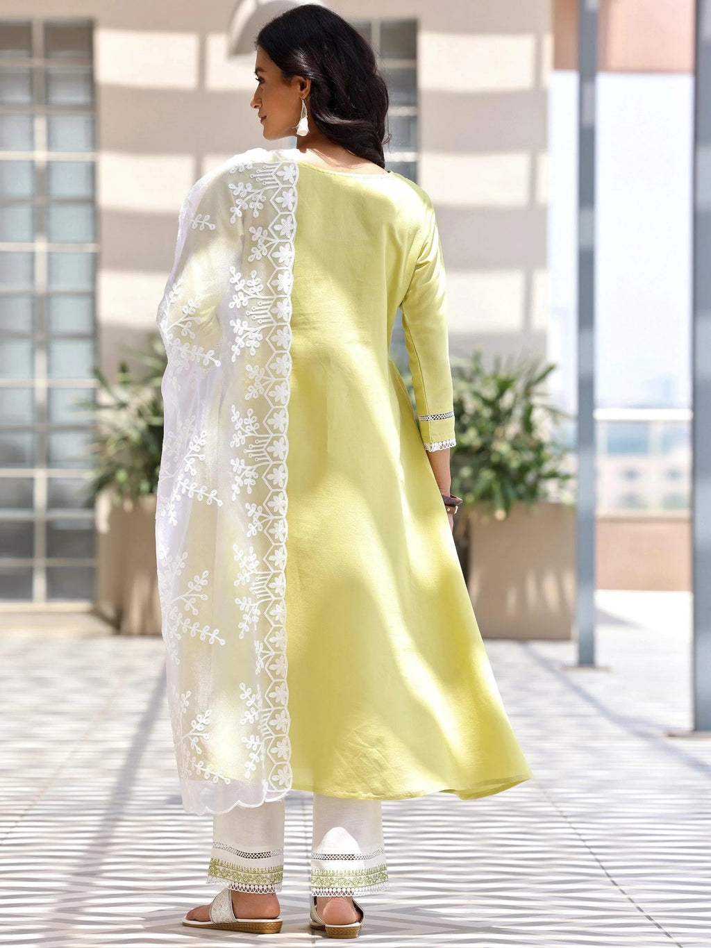 Green Embroidered Silk Blend A-Line Kurta With Trousers & Dupatta