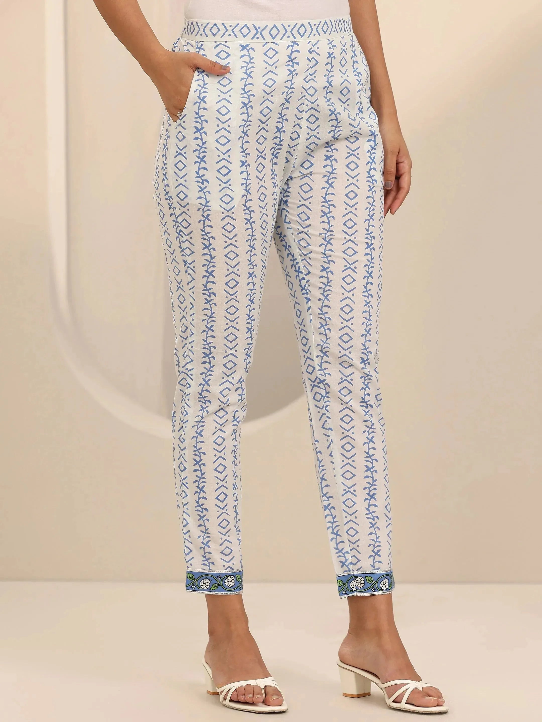 Lavender Printed Cotton Straight Suit Set With Dupatta