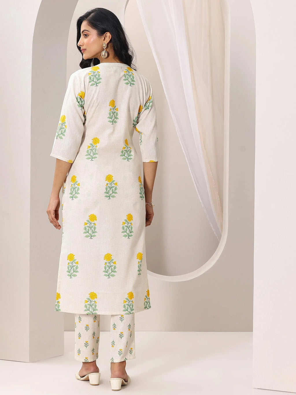 Off white Printed Cotton Straight Kurta Set