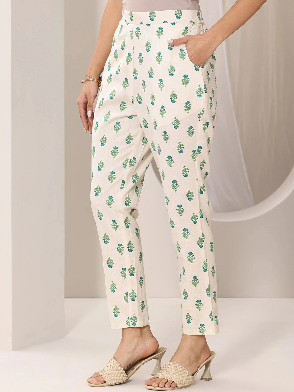 Off white Printed Cotton Straight Kurta Set