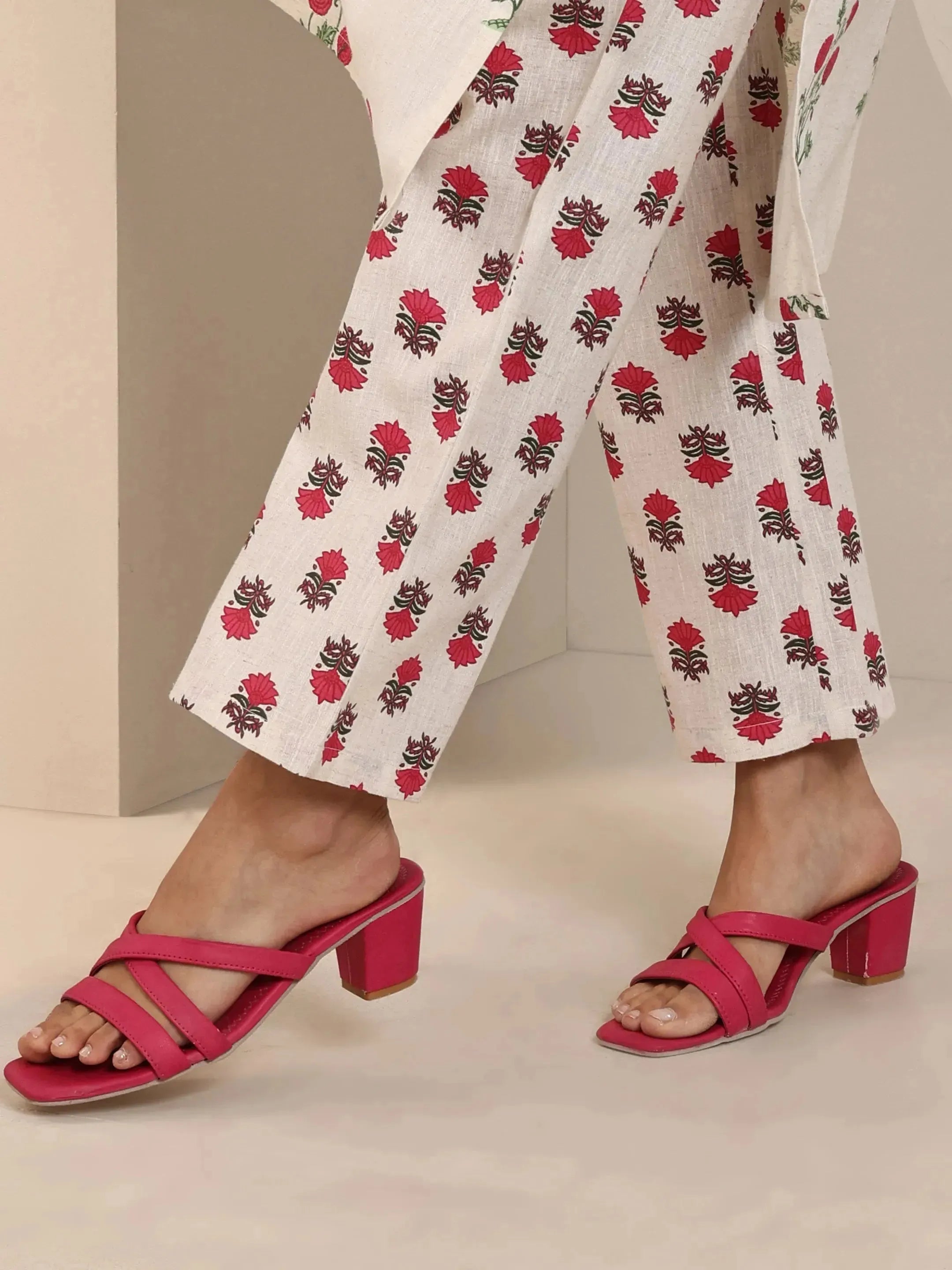 Off white Printed Cotton Straight Kurta Set