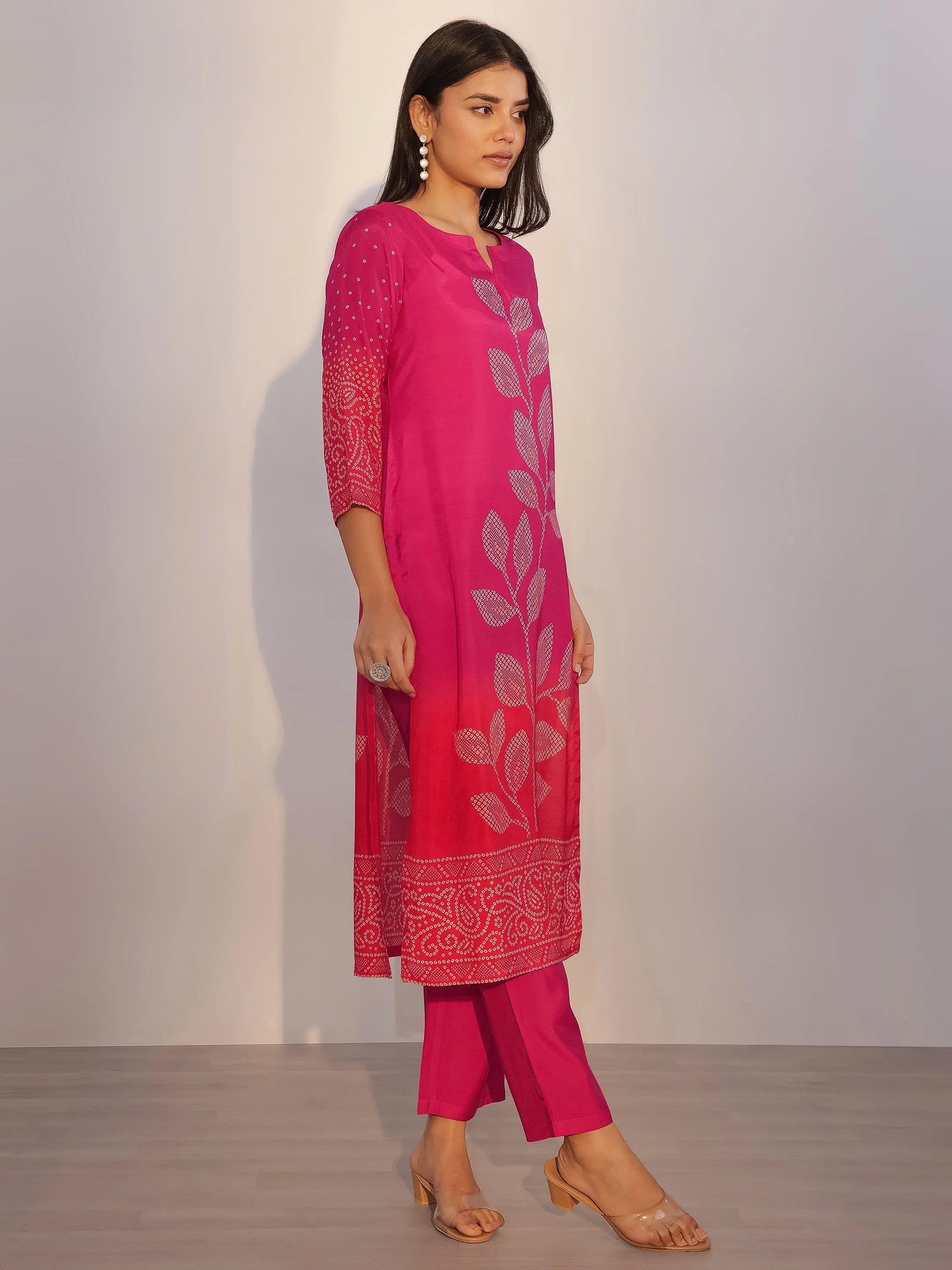 Pink Printed Silk Blend Straight Suit With Dupatta