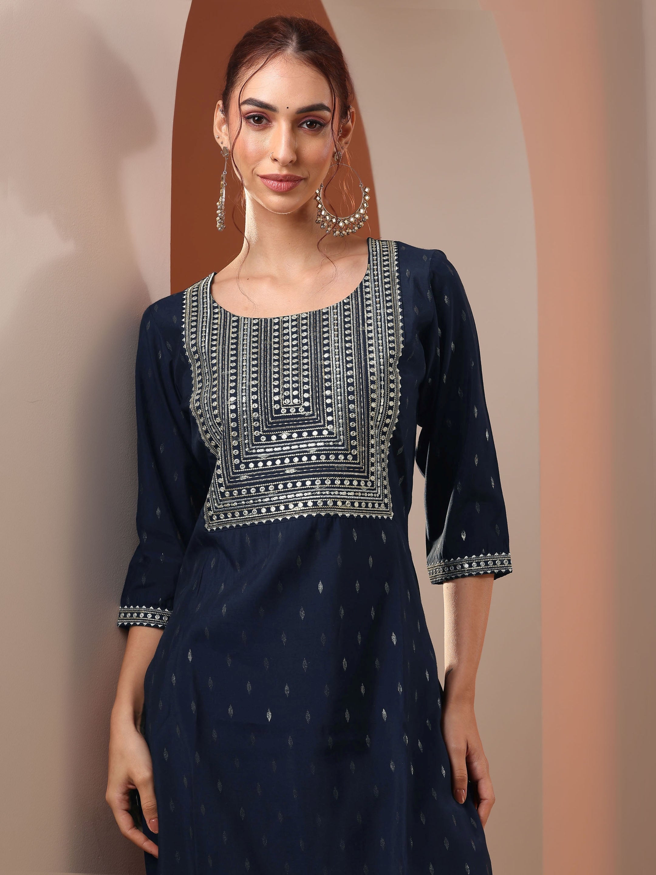 Navy Blue Embellished Silk Blend Straight Kurta Set