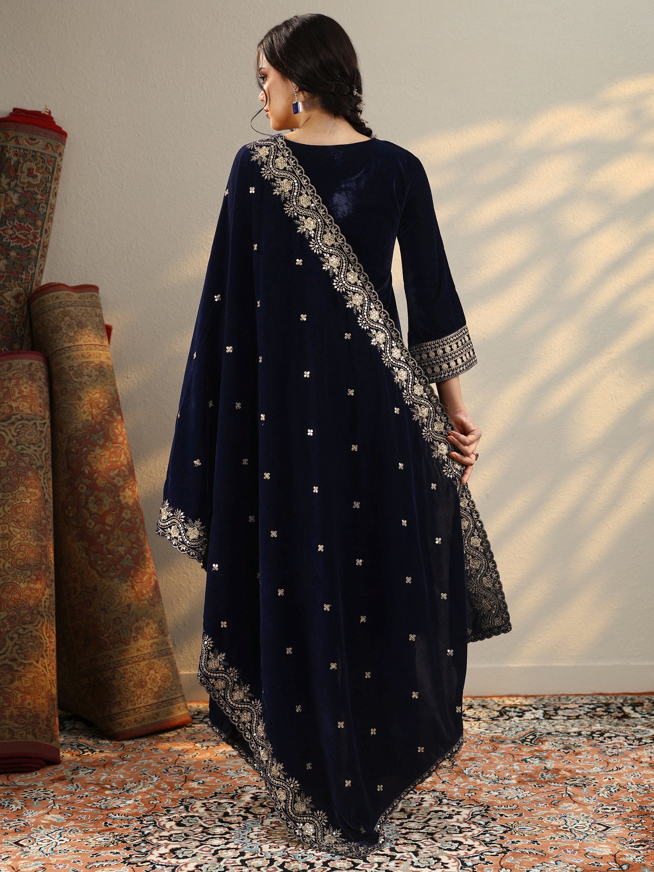 Kanak Navy Blue Embroidered Velvet Straight Suit Set With Dupatta