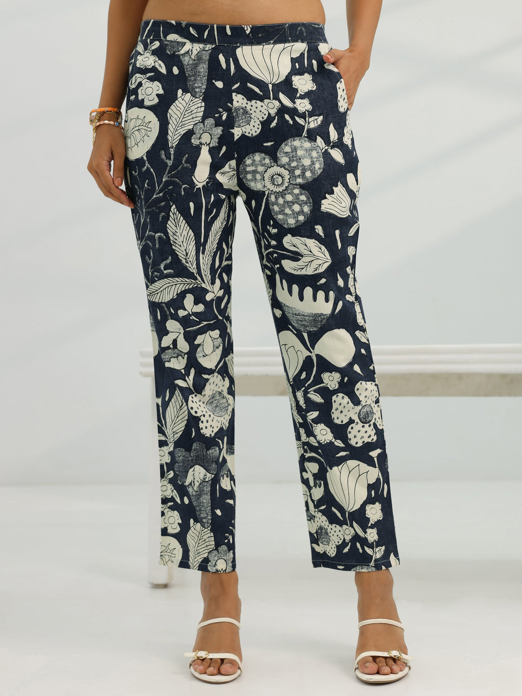 Grey Printed Cotton Straight Kurta Set