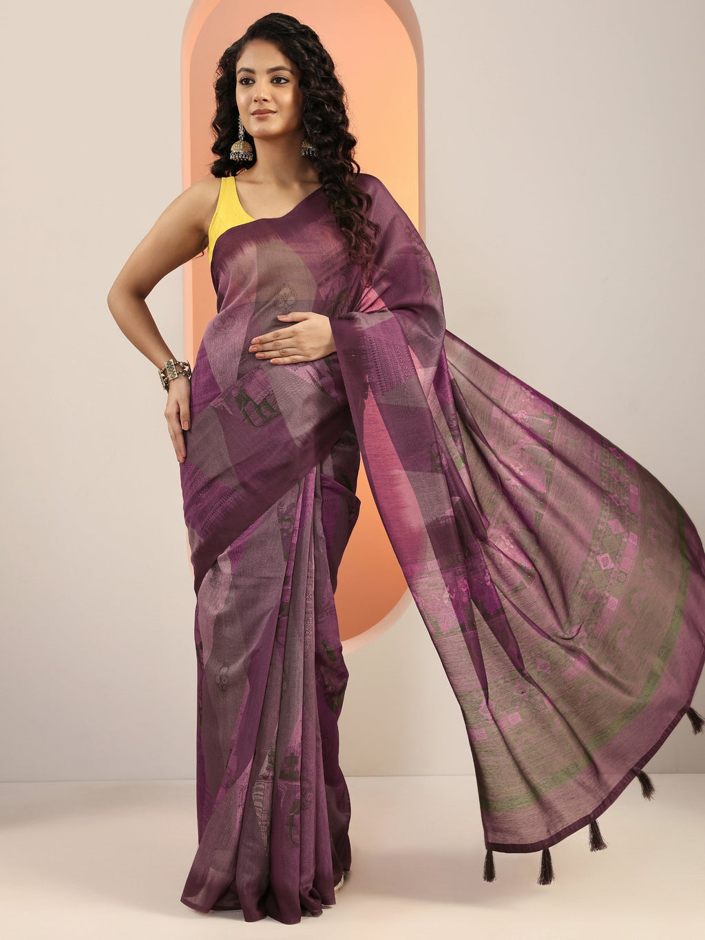 Mauve Printed Silk Blend Saree With Unstitched Blouse Piece